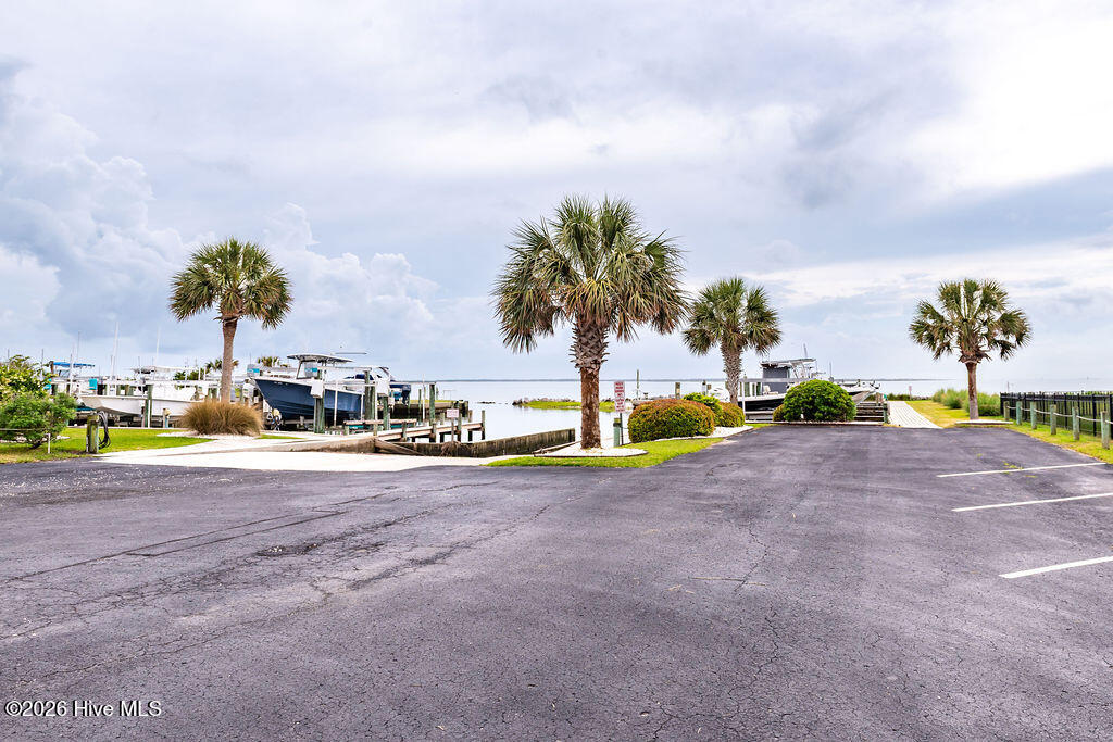 118 & 120 56 & 57 Pintail Lane Property Photo 15