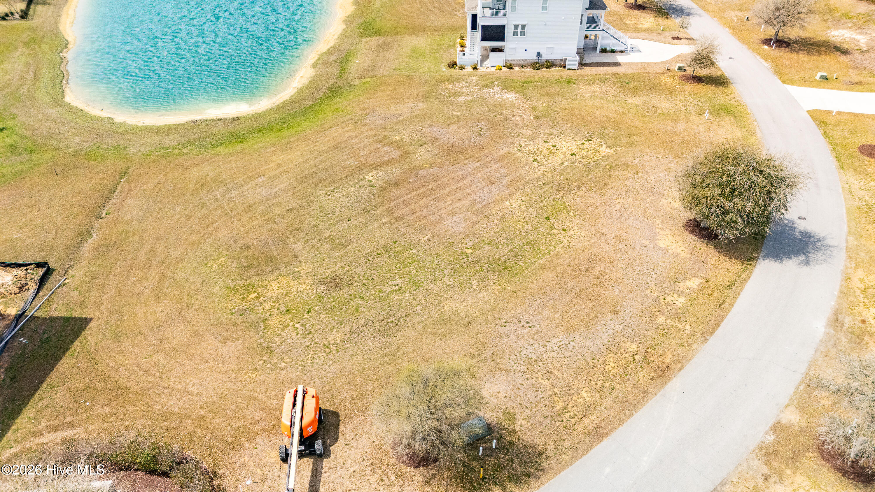 646 368 Cannonsgate Drive Property Photo 31