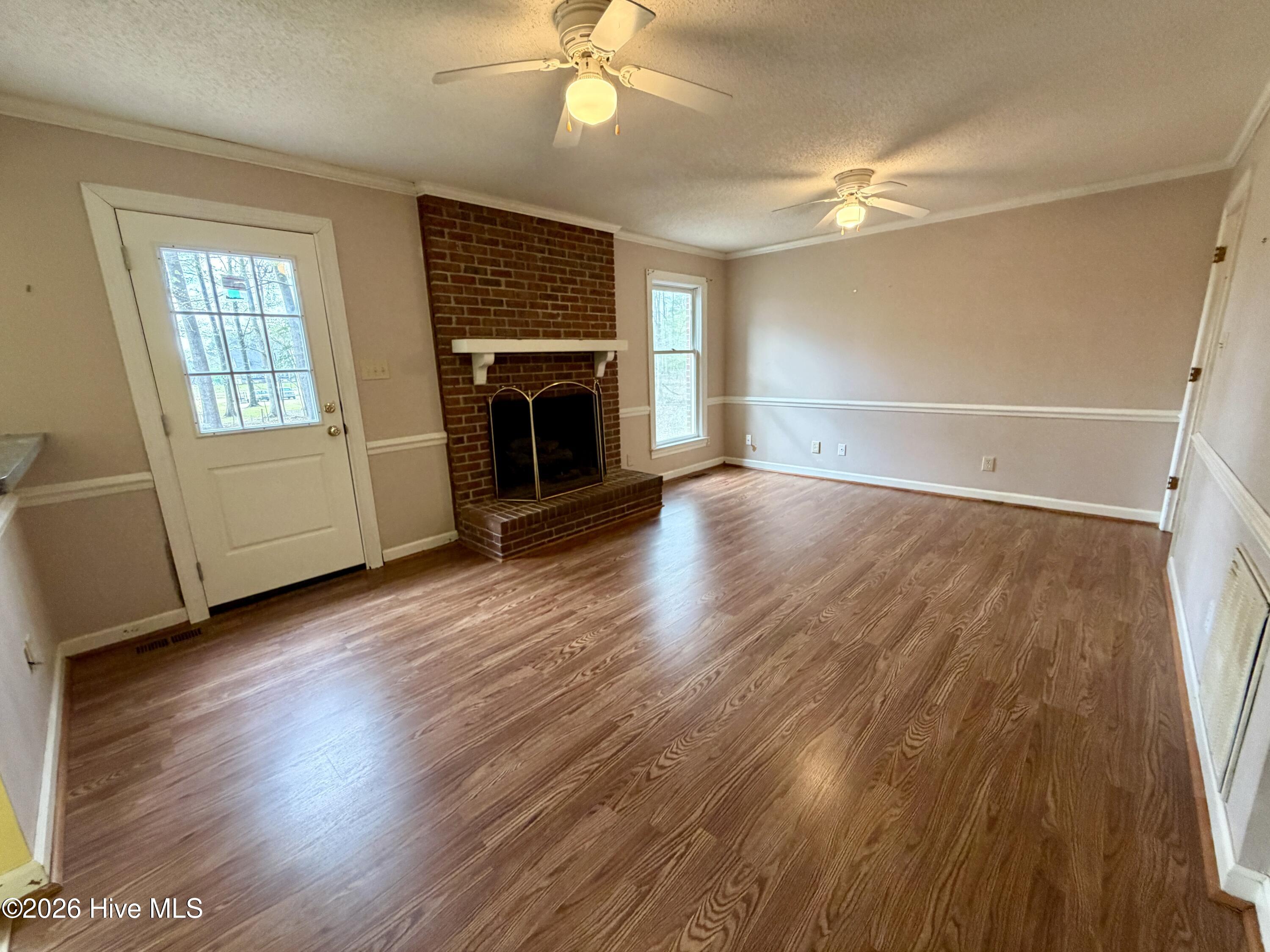 2454 Buckboard Trail Property Photo 11