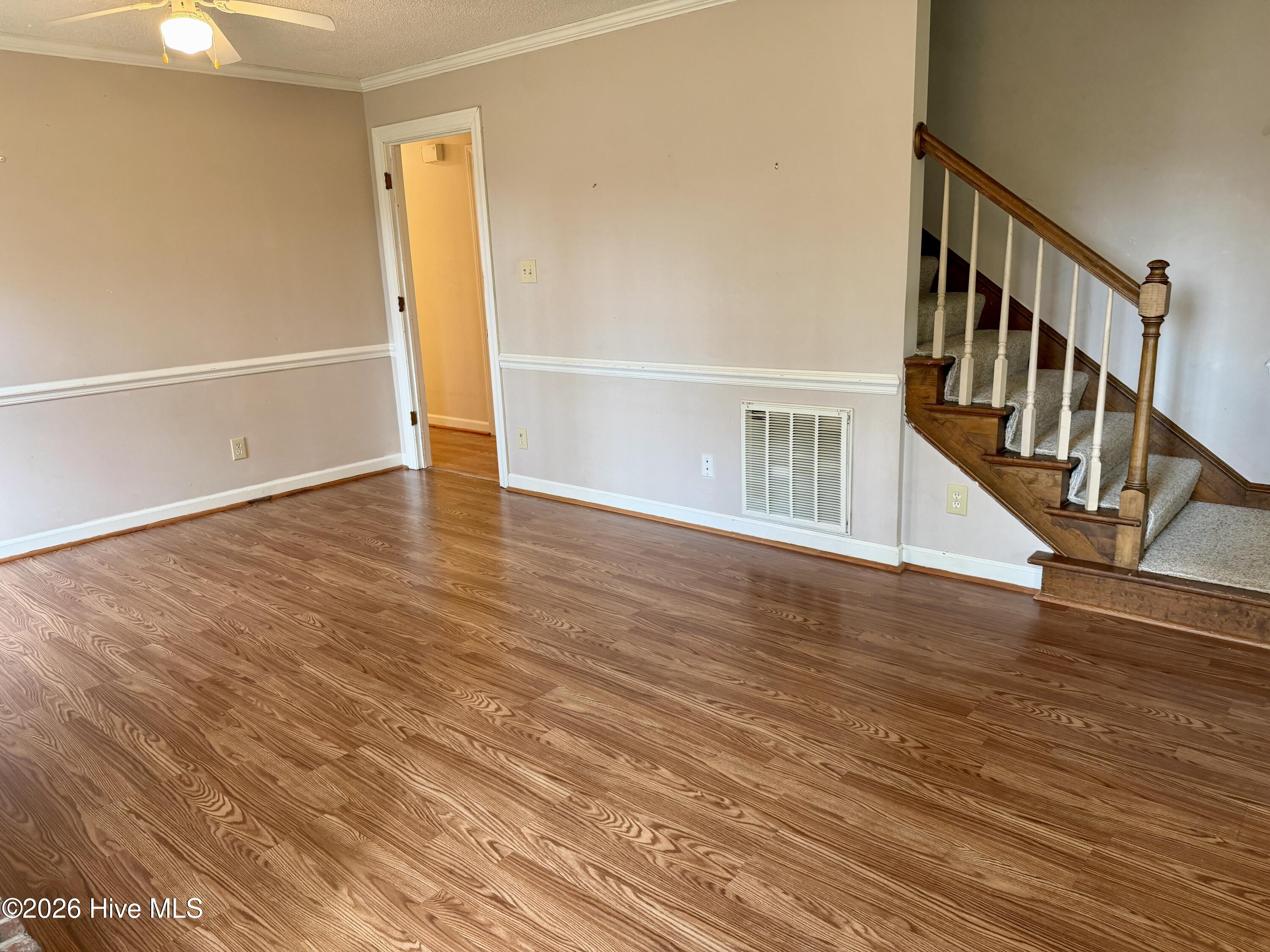 2454 Buckboard Trail Property Photo 12