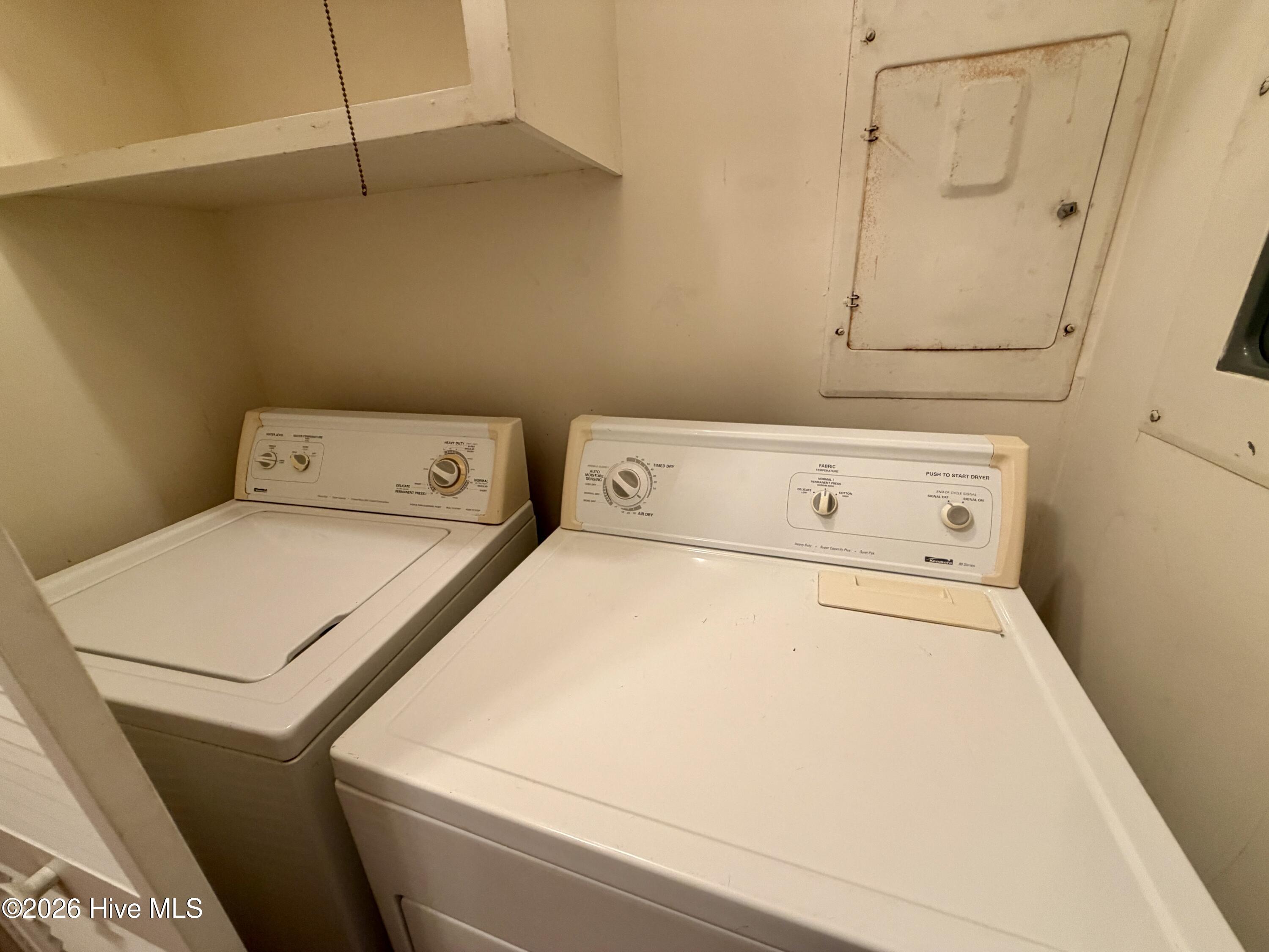 2454 Buckboard Trail Property Photo 28