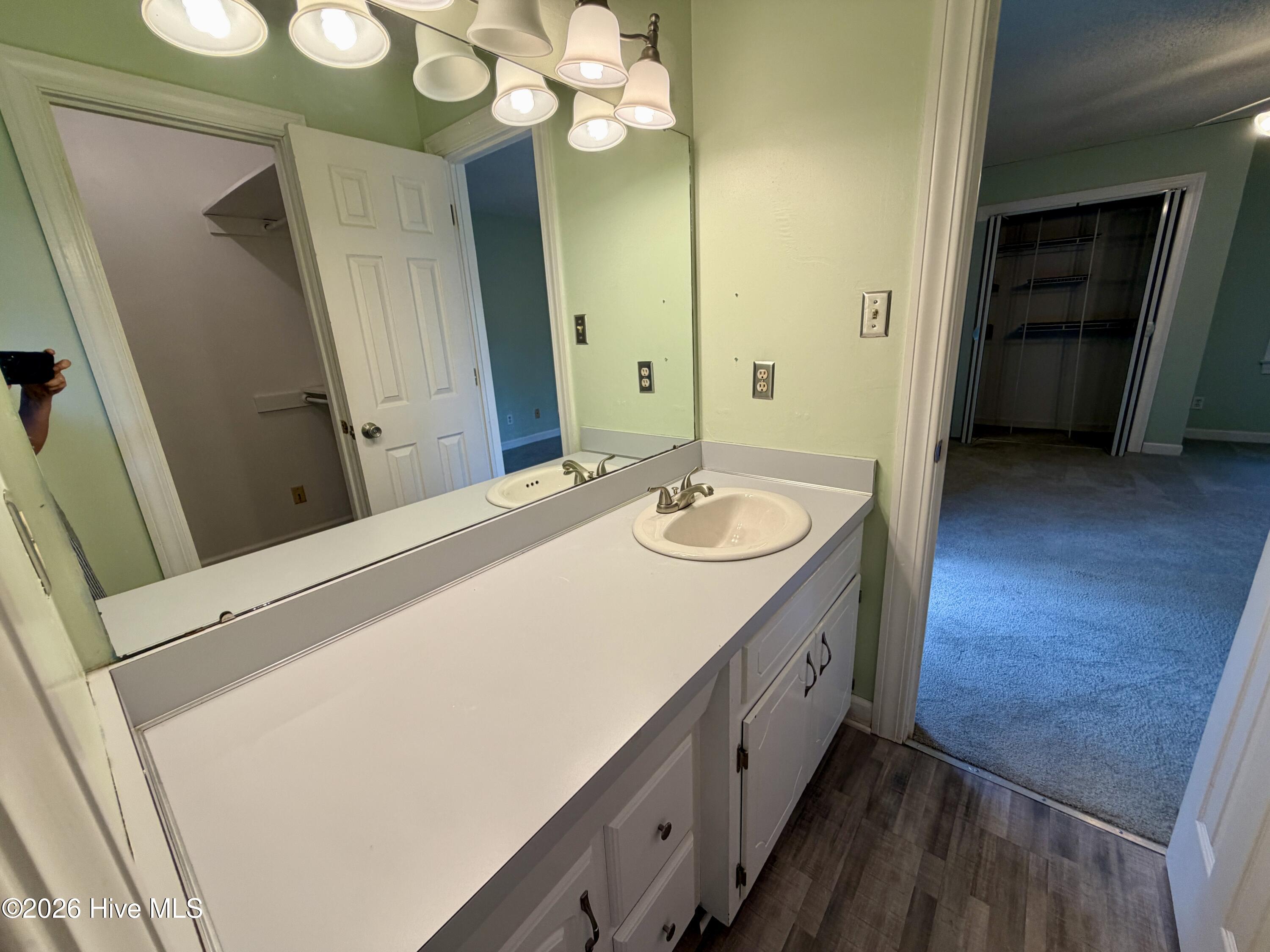 2454 Buckboard Trail Property Photo 37