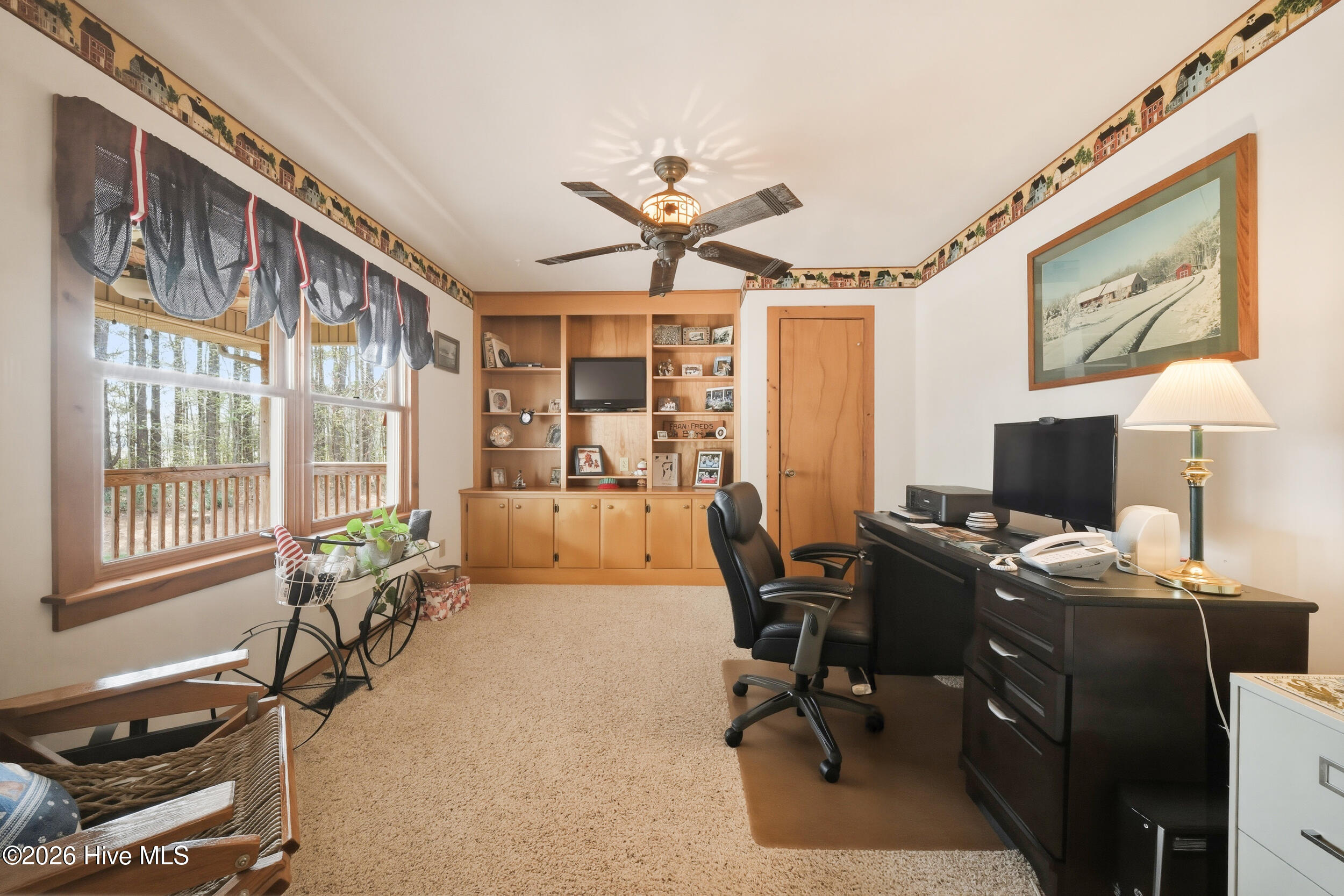 251 S Trotman Road Property Photo 8