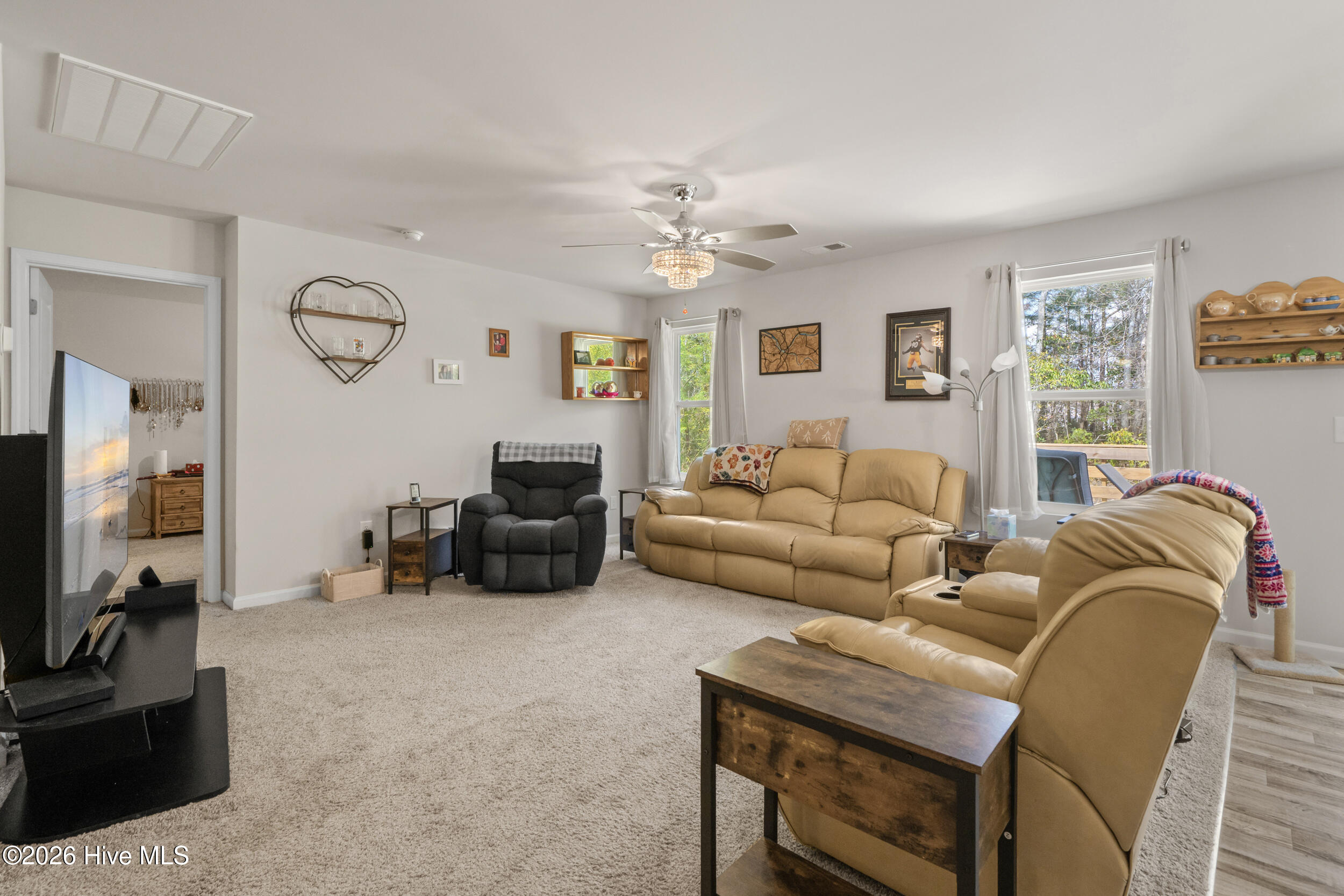 737 Landmark Cove Property Photo 7