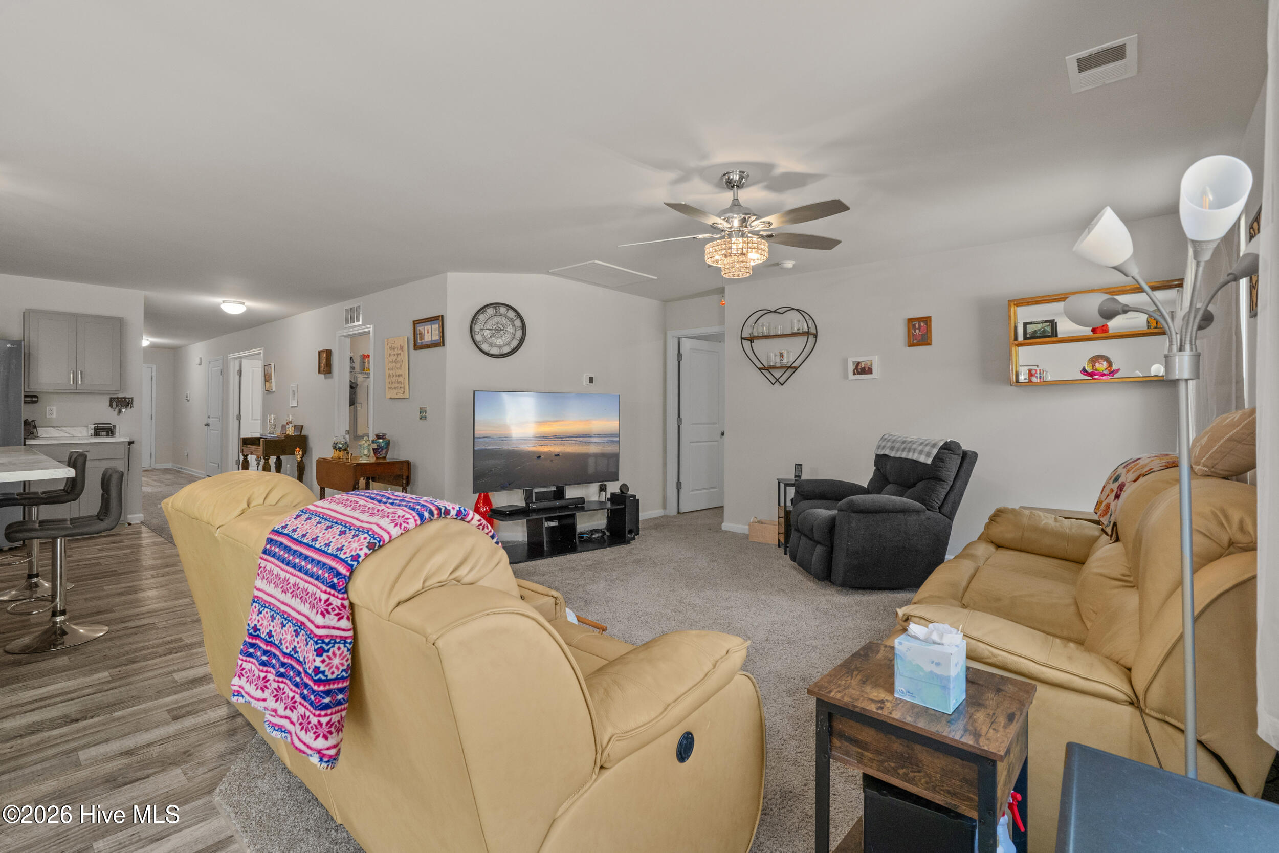 737 Landmark Cove Property Photo 8