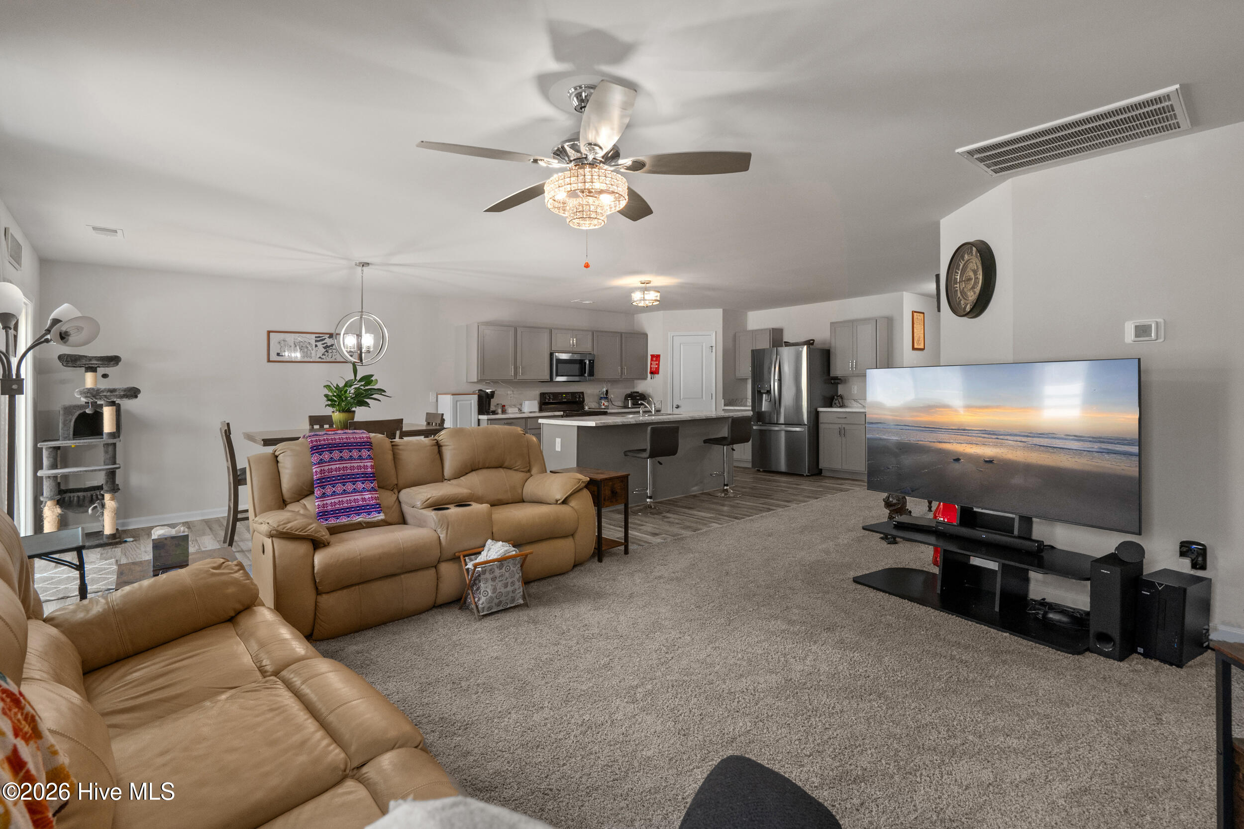 737 Landmark Cove Property Photo 10