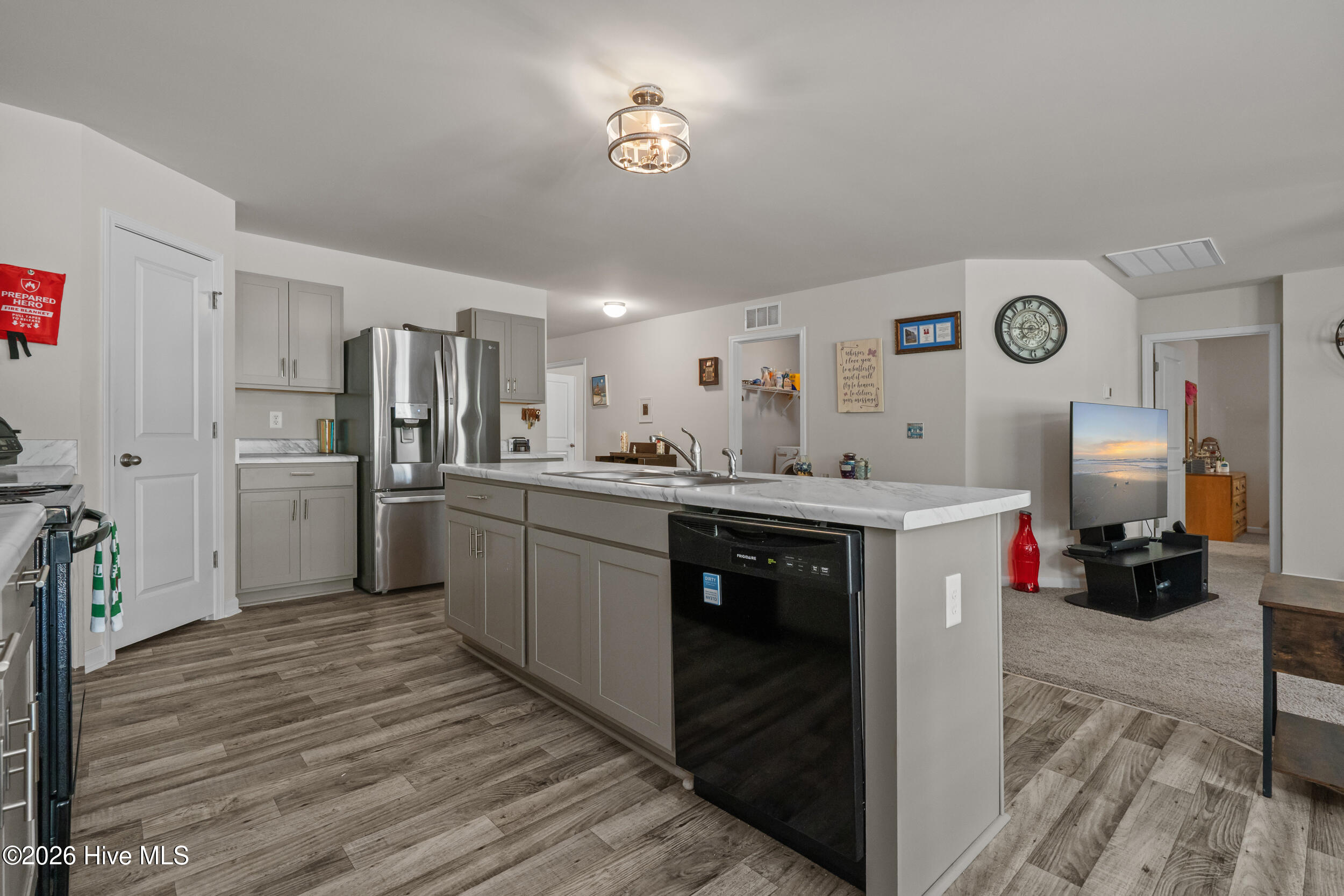 737 Landmark Cove Property Photo 13