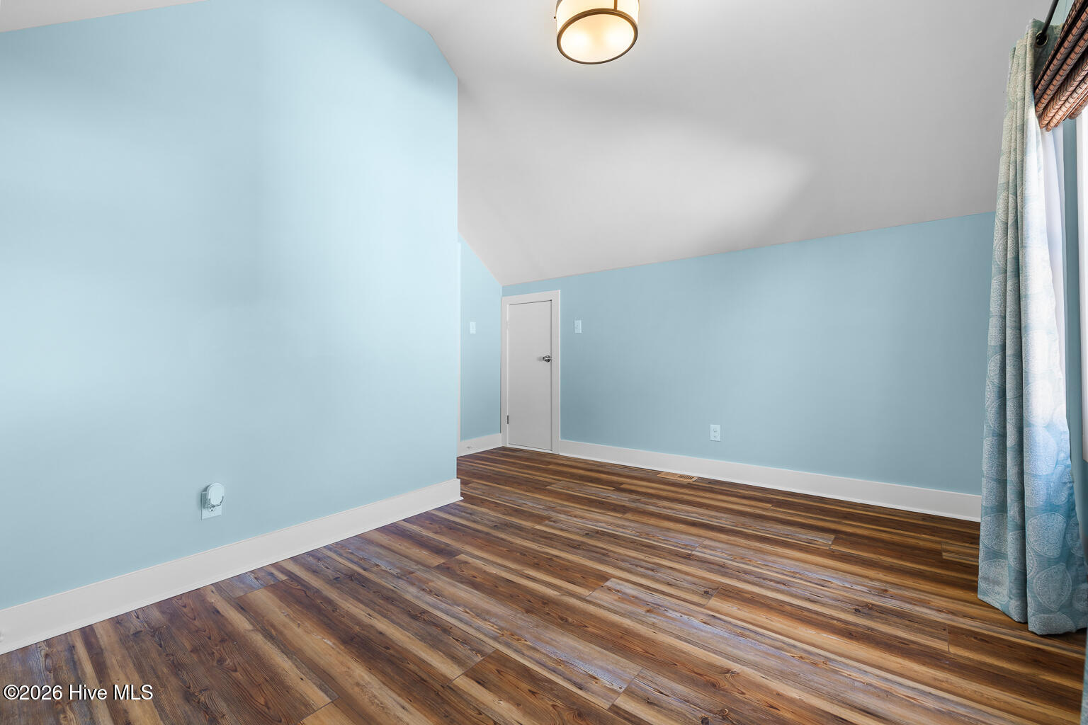 709 Windy Trail Property Photo 6