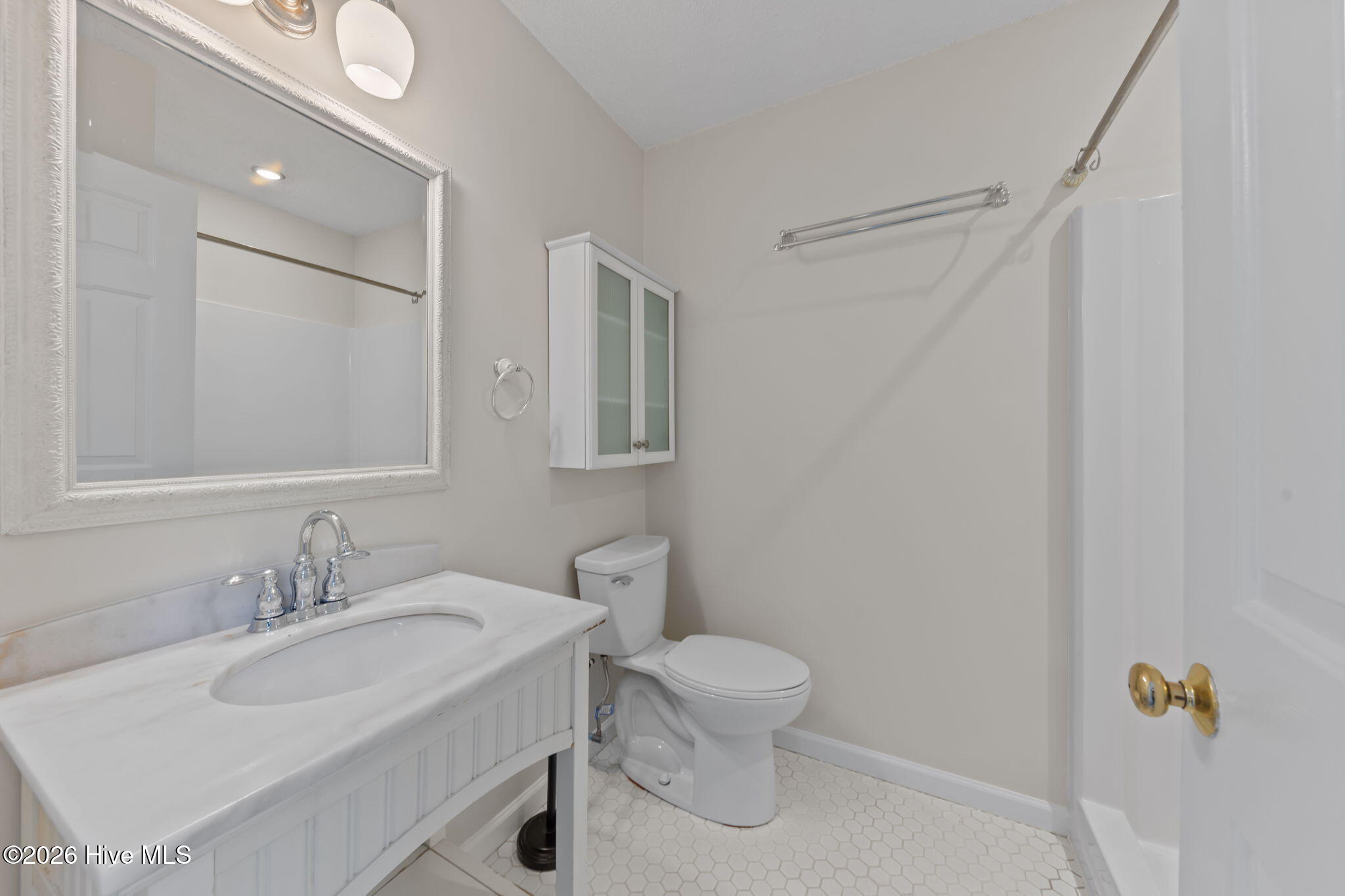 110 Kensington Way Property Photo 18