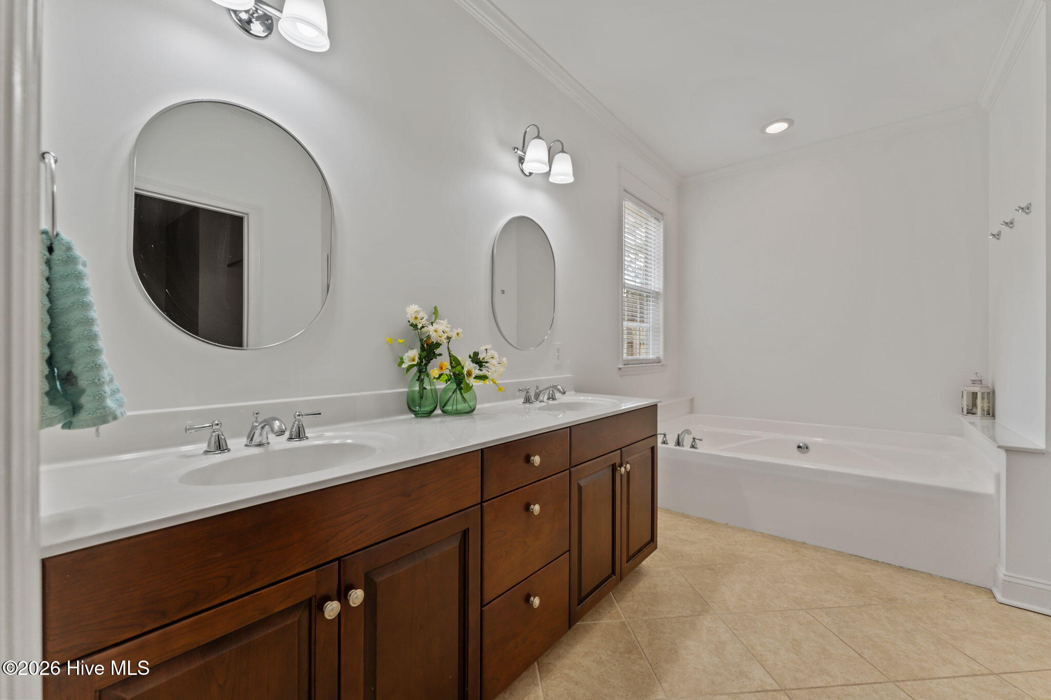 2 Tyler Way Property Photo 21