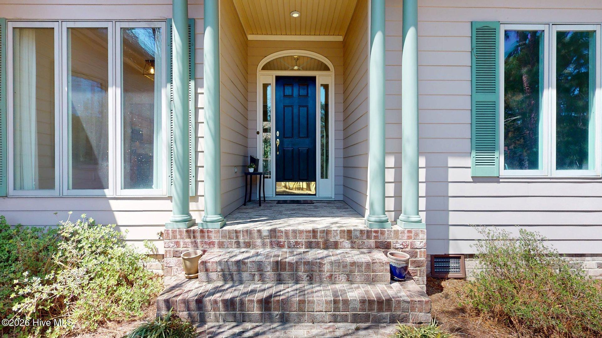 30 Steeplechase Court Property Photo 2