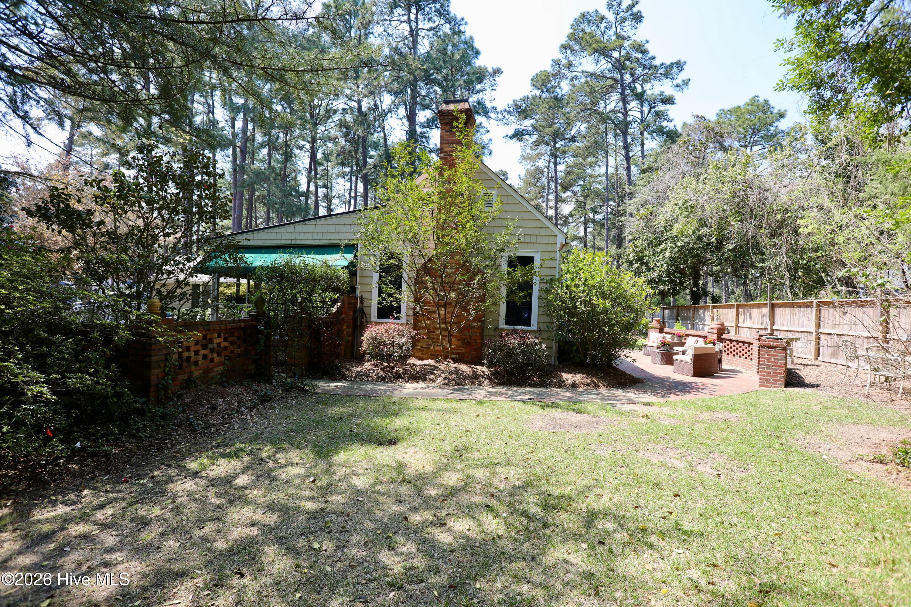 370 E Morganton Road Property Photo 6