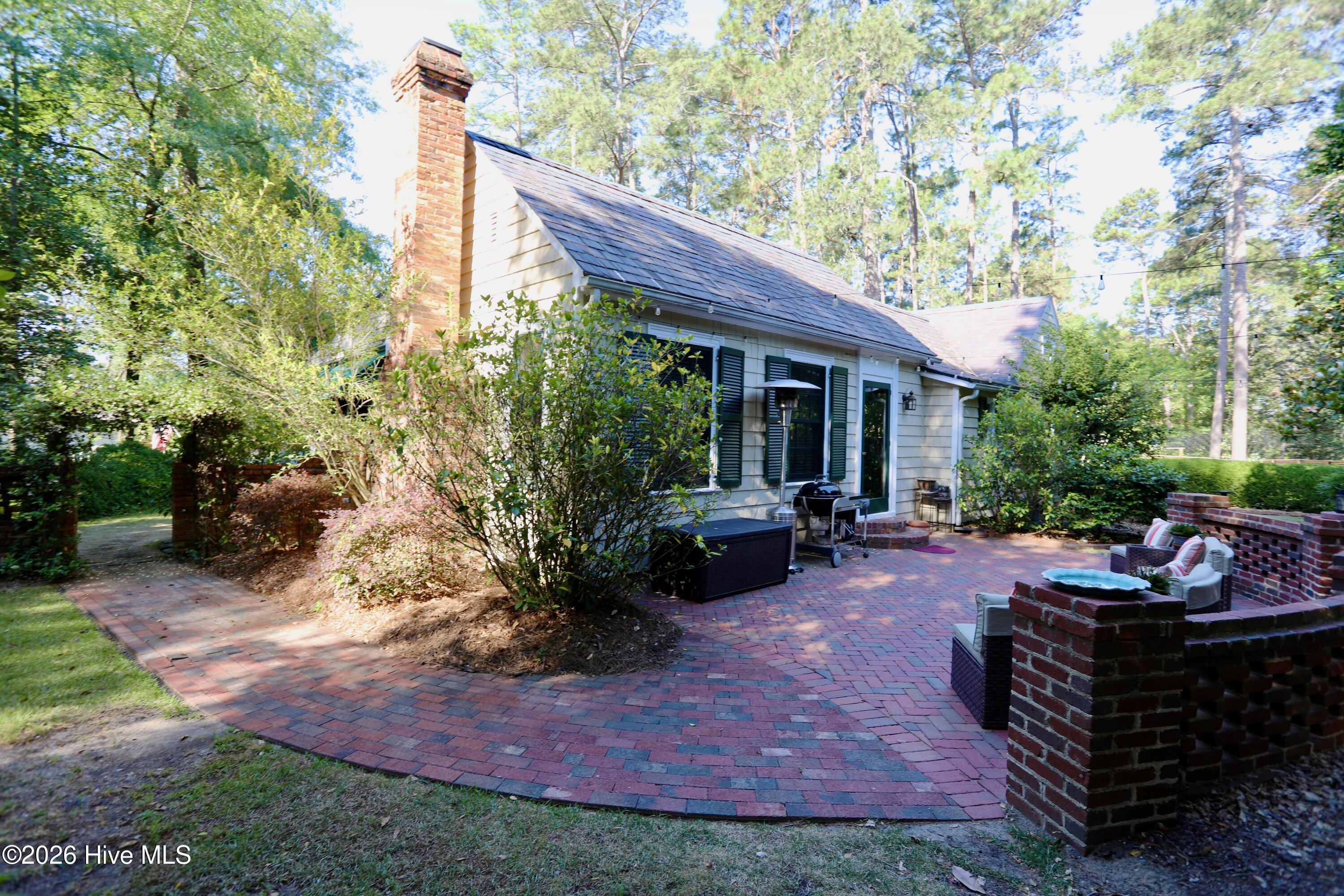 370 E Morganton Road Property Photo 9