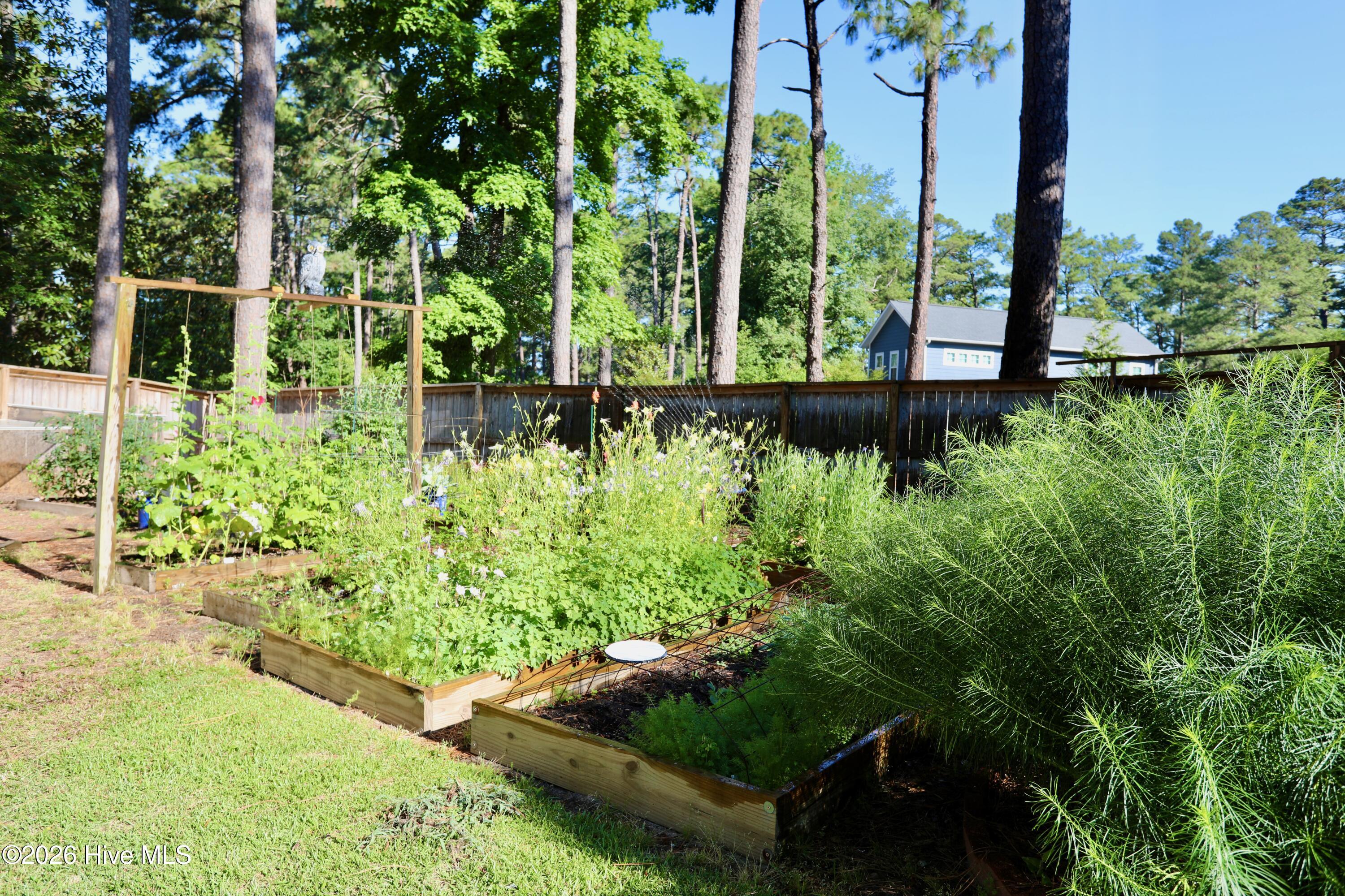 370 E Morganton Road Property Photo 18