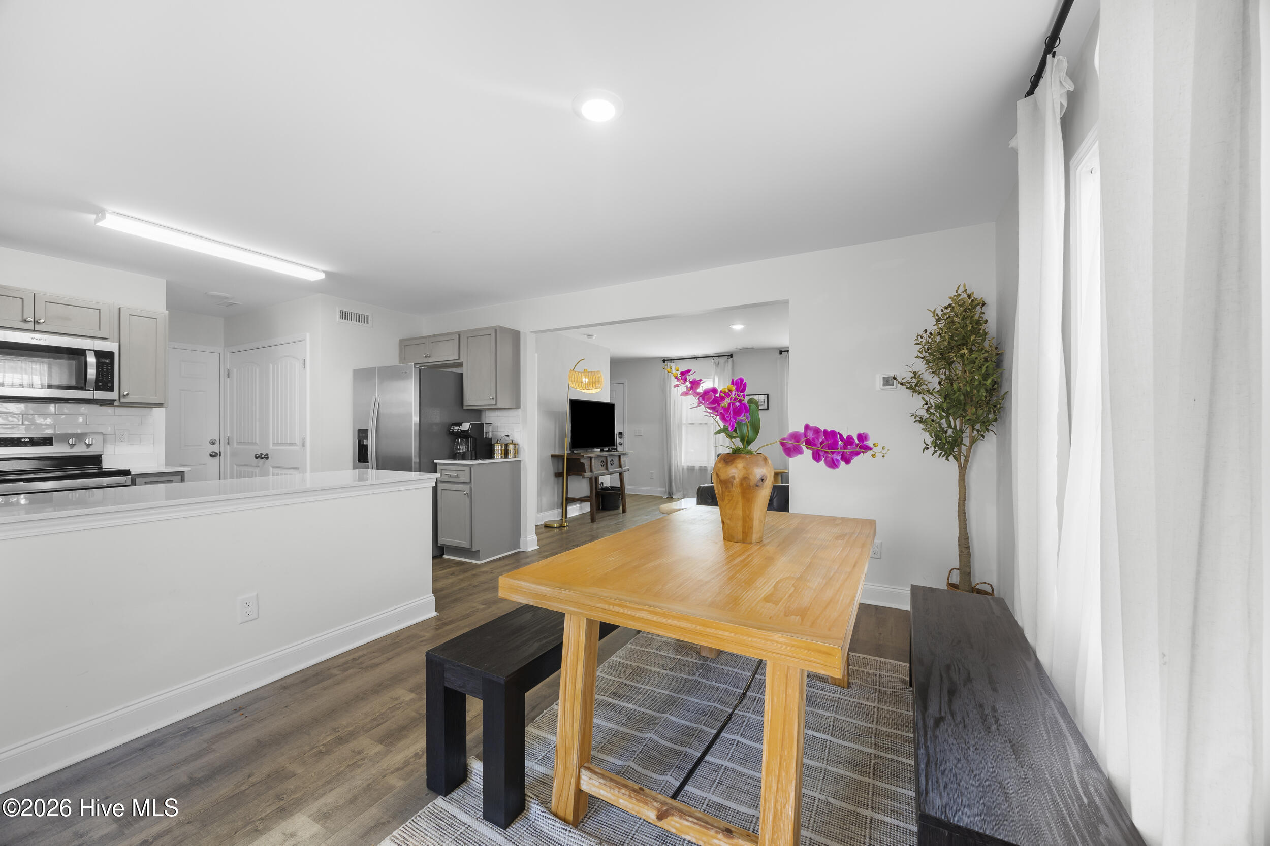 905 Walnut Street Property Photo 13