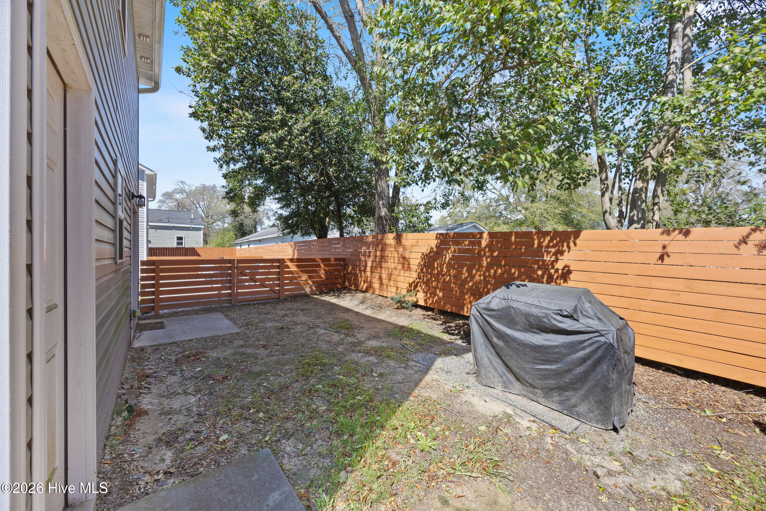 905 Walnut Street Property Photo 29