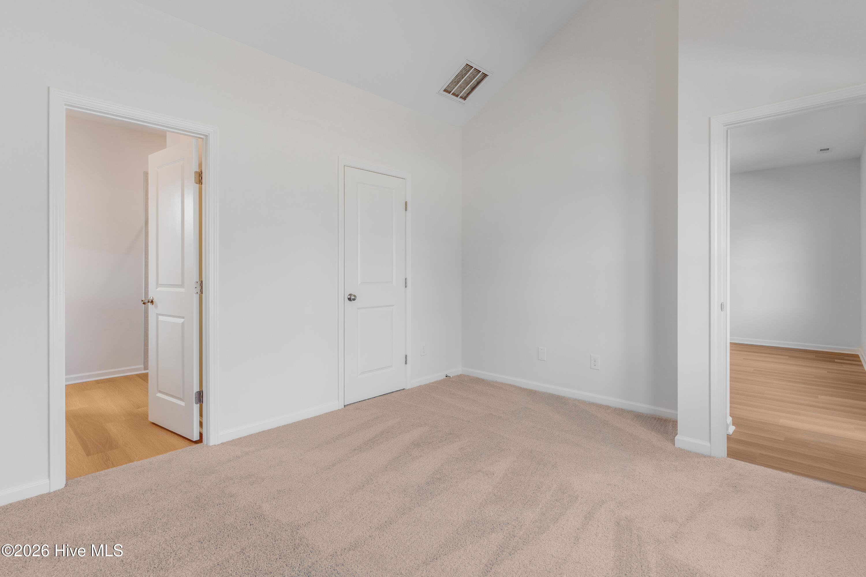 101 W Farley 83 Property Photo 18