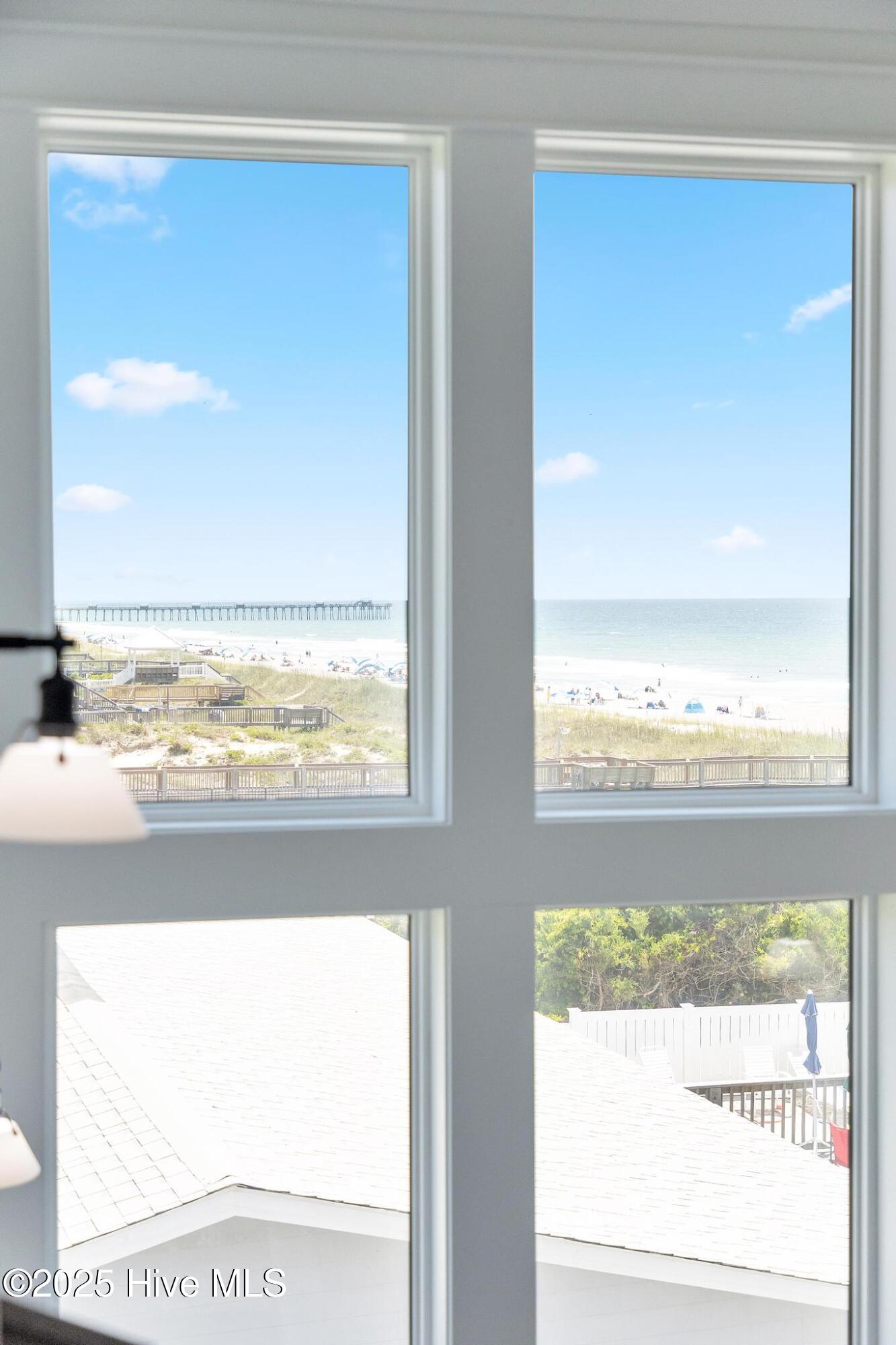 8703 Ocean View Drive East Property Photo 63