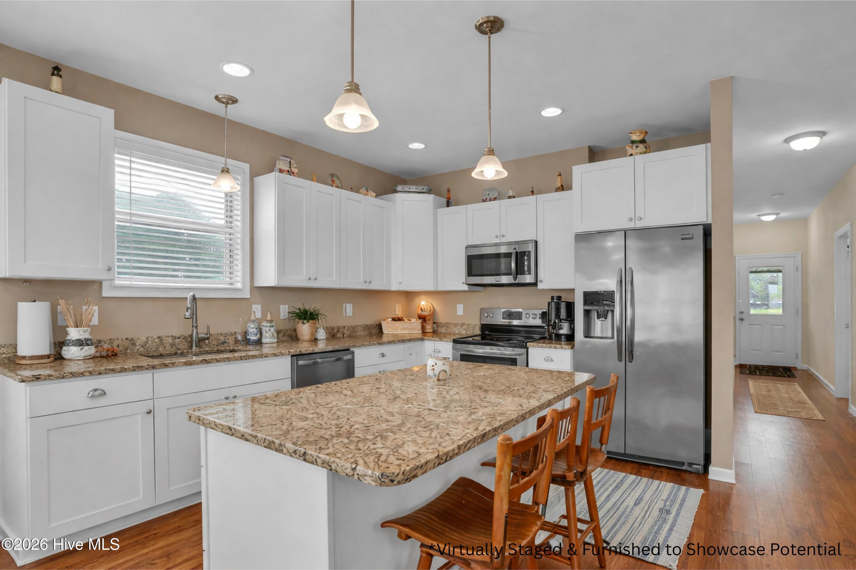 301 Intracoastal Court Property Photo 5
