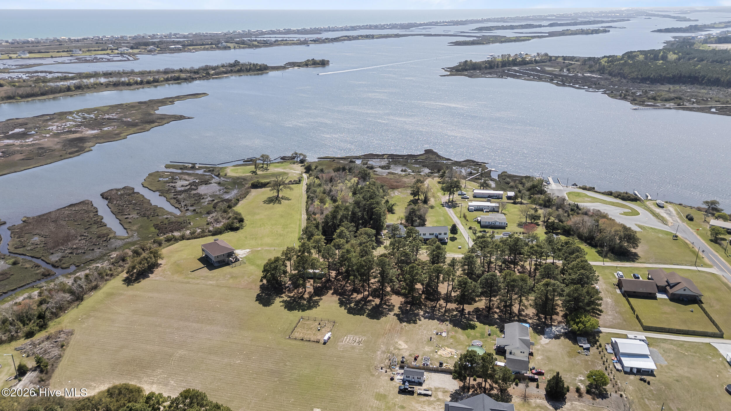 301 Intracoastal Court Property Photo 10