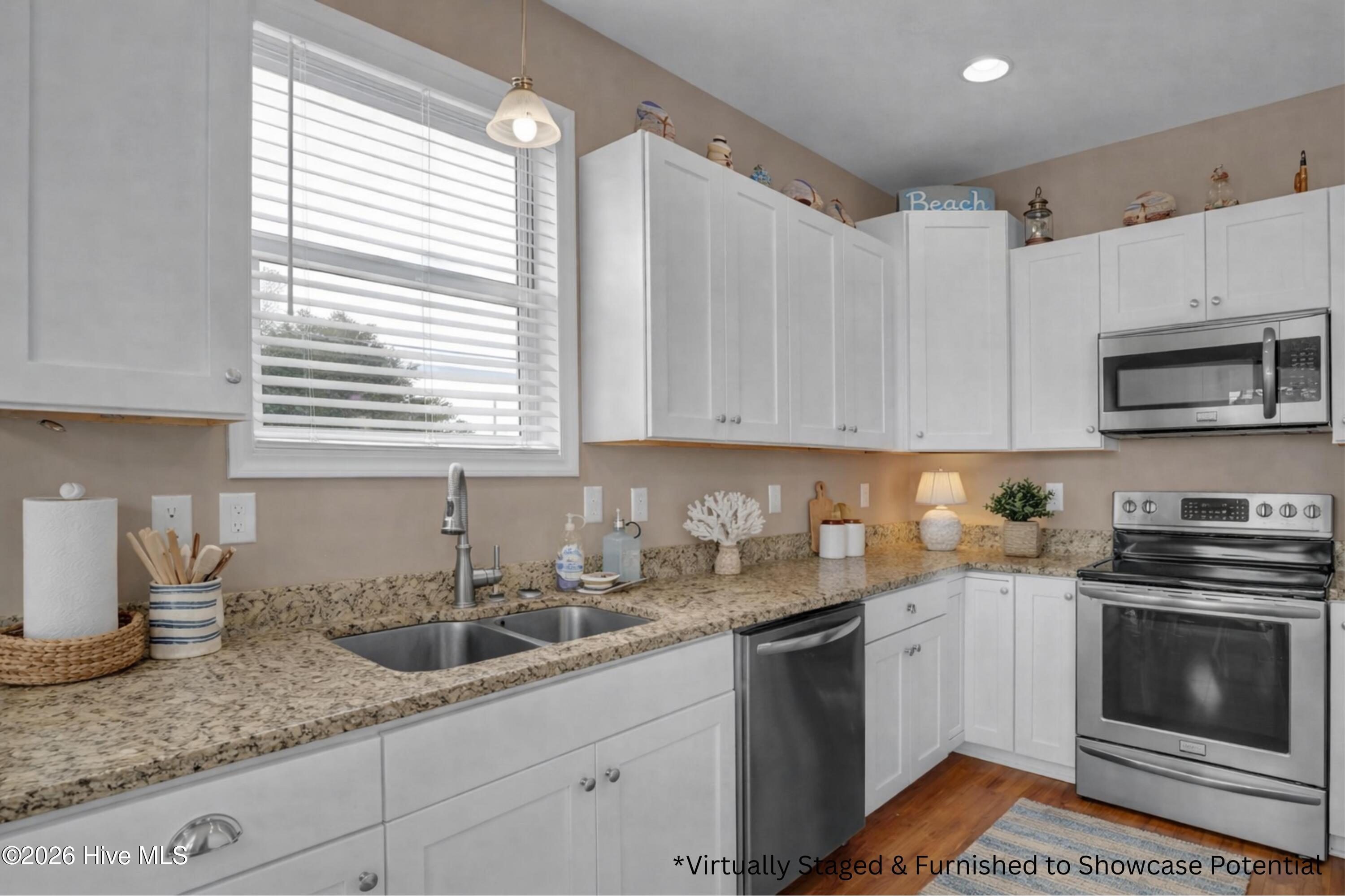 301 Intracoastal Court Property Photo 25