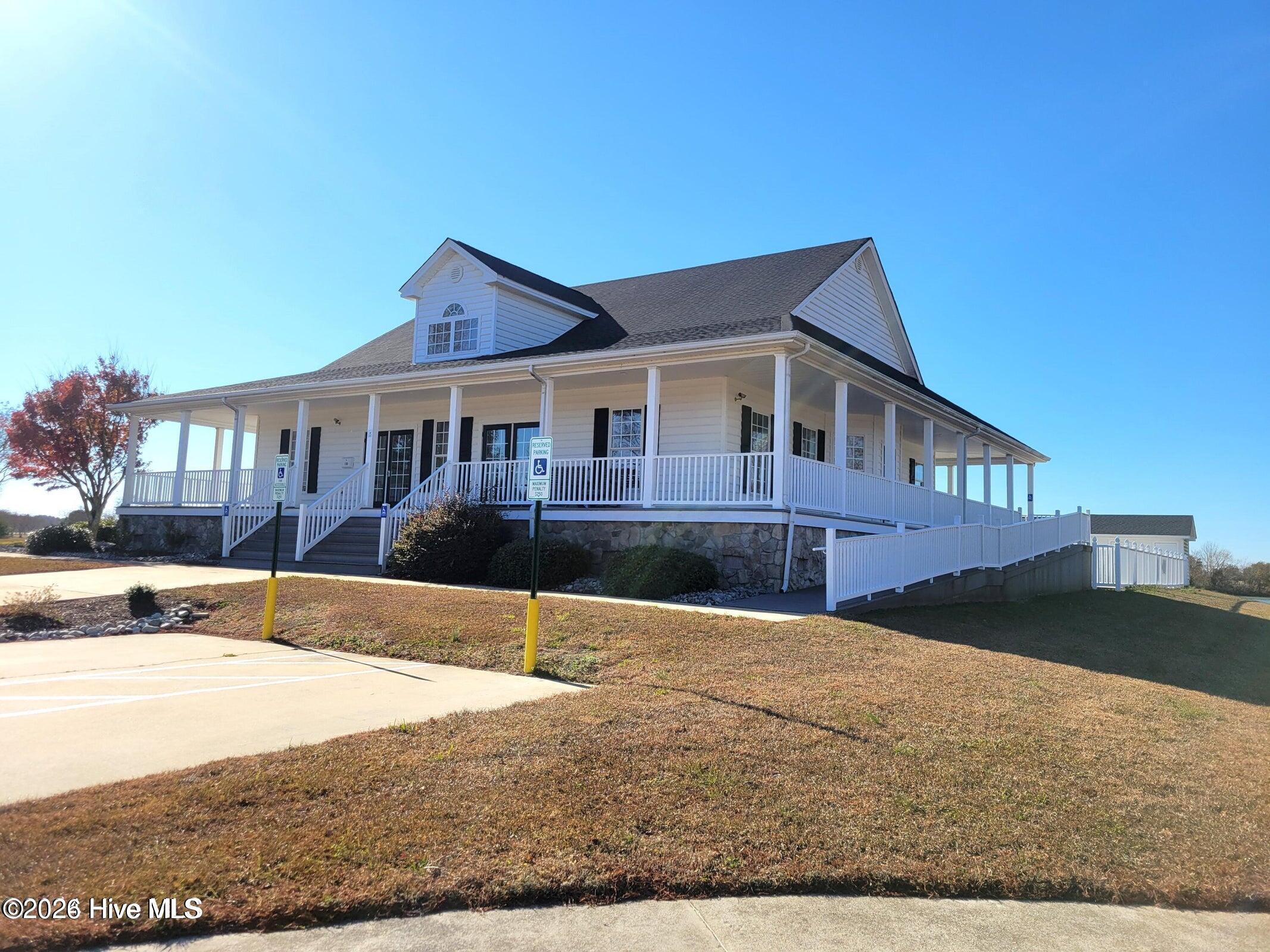 198 Sandpiper Drive Property Photo 3