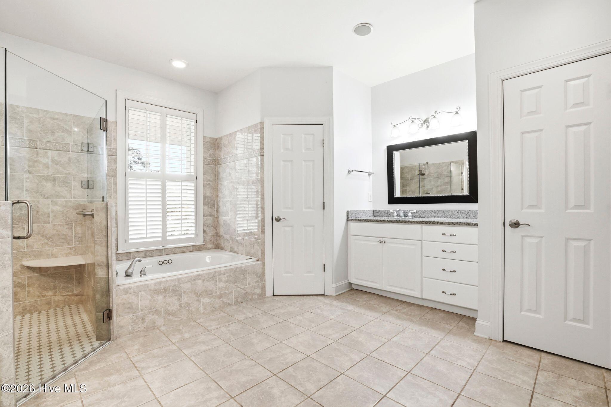 482 Riverwood Drive Se Property Photo 40