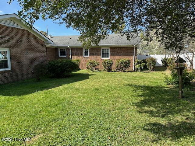 315 Hampton Drive Property Photo 4