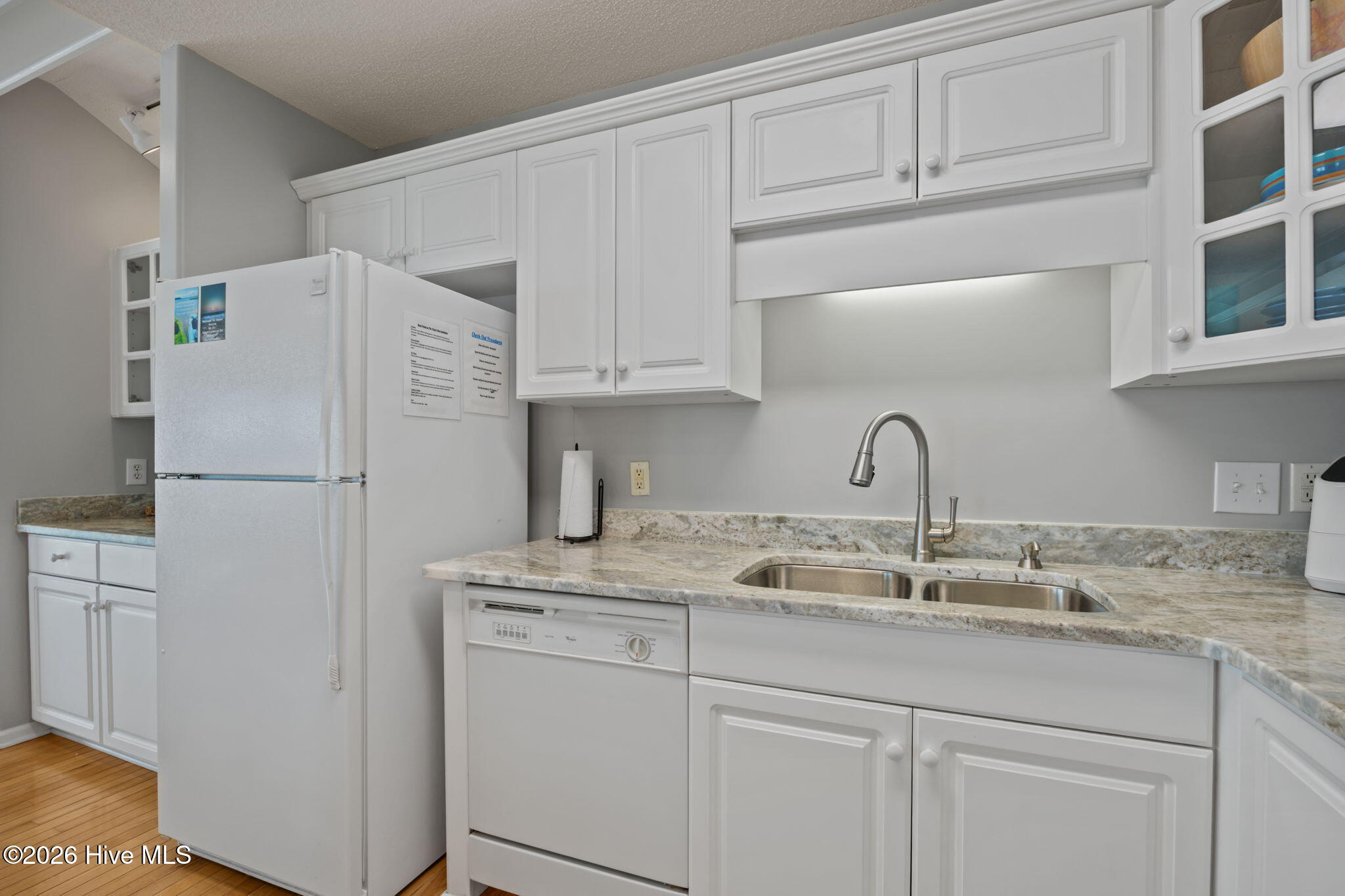 2903 Pointe West Drive A Property Photo 9