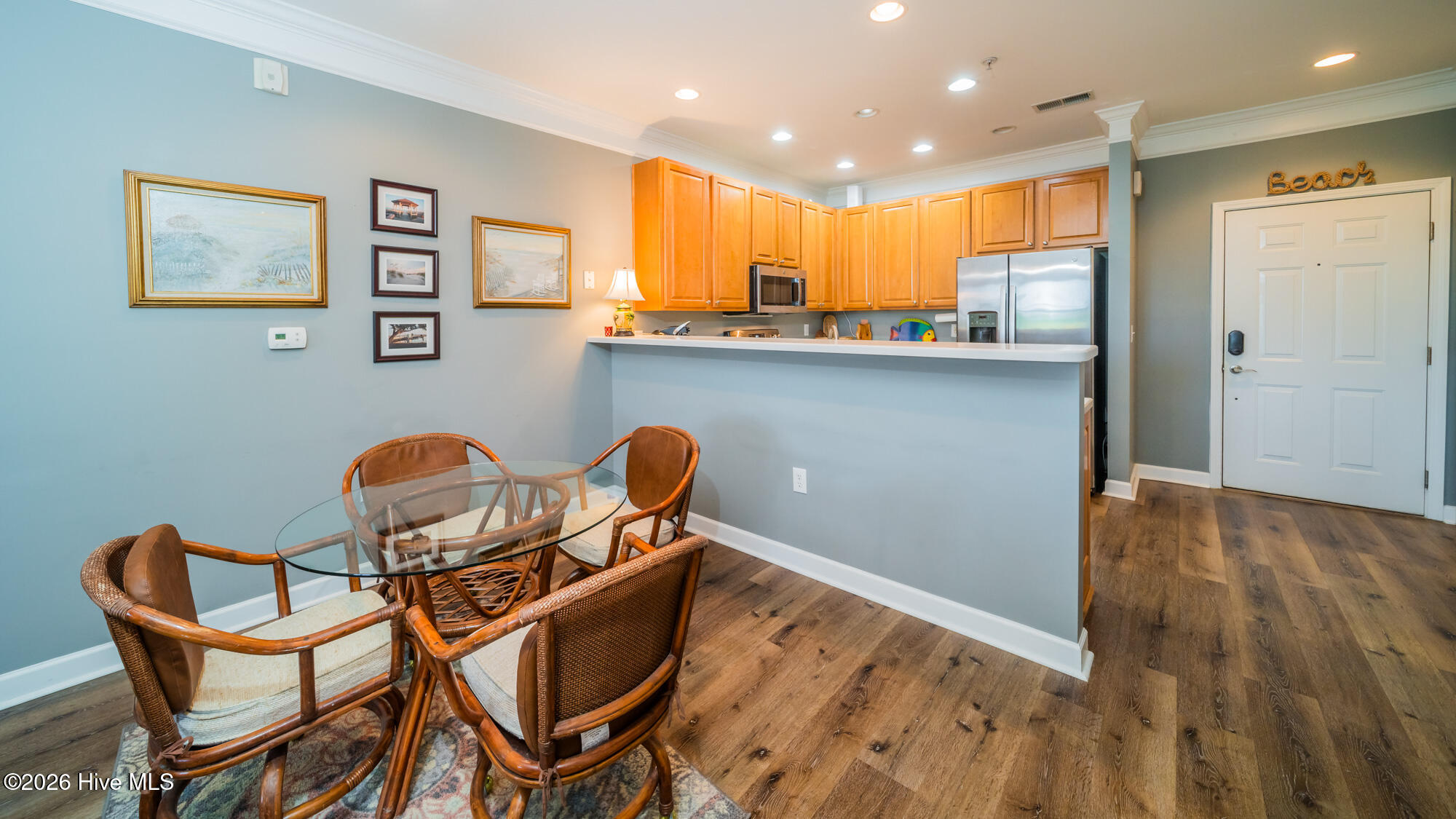395 S Crow Creek Drive 1123 Property Photo 5