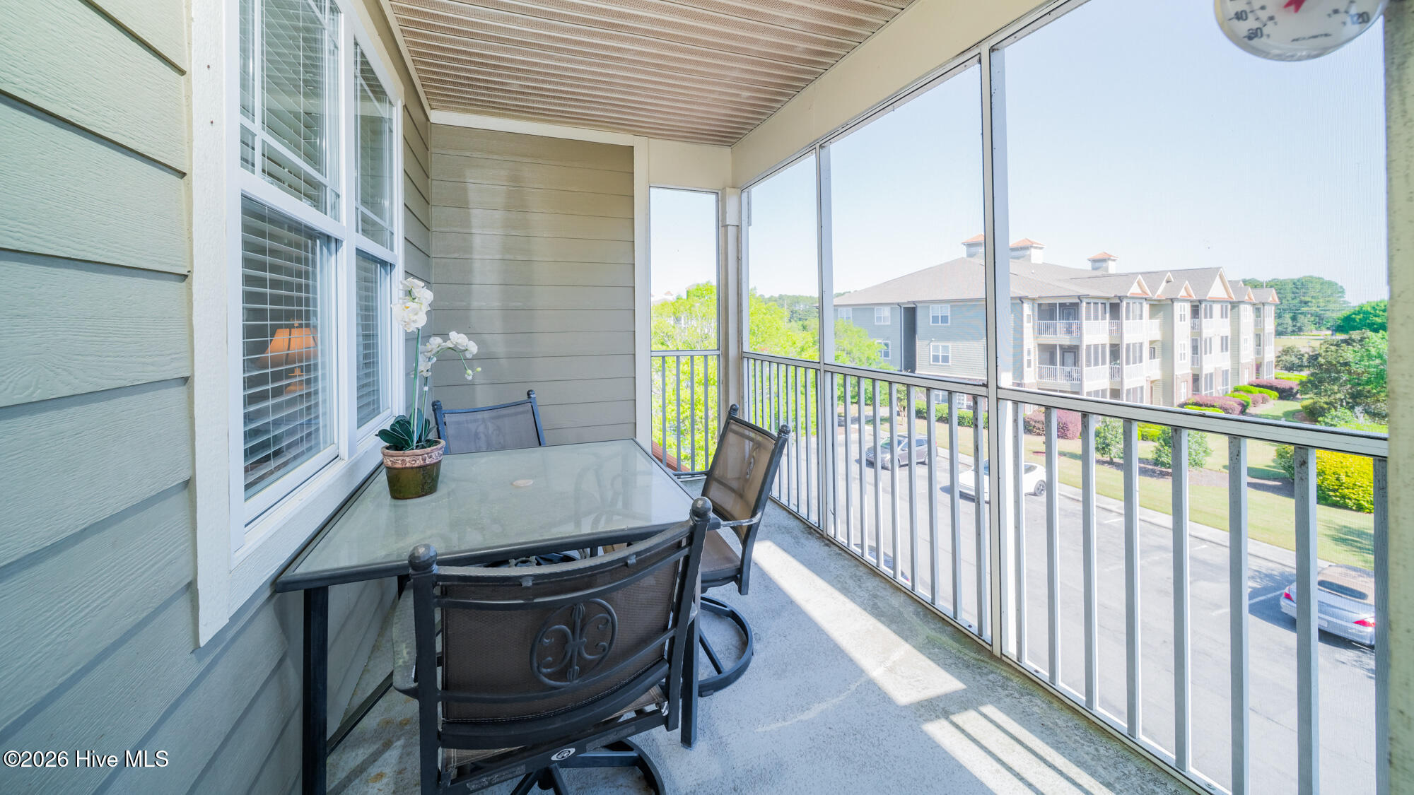 395 S Crow Creek Drive 1123 Property Photo 16