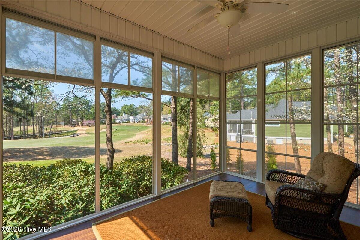 128 Belmont Court Property Photo 38