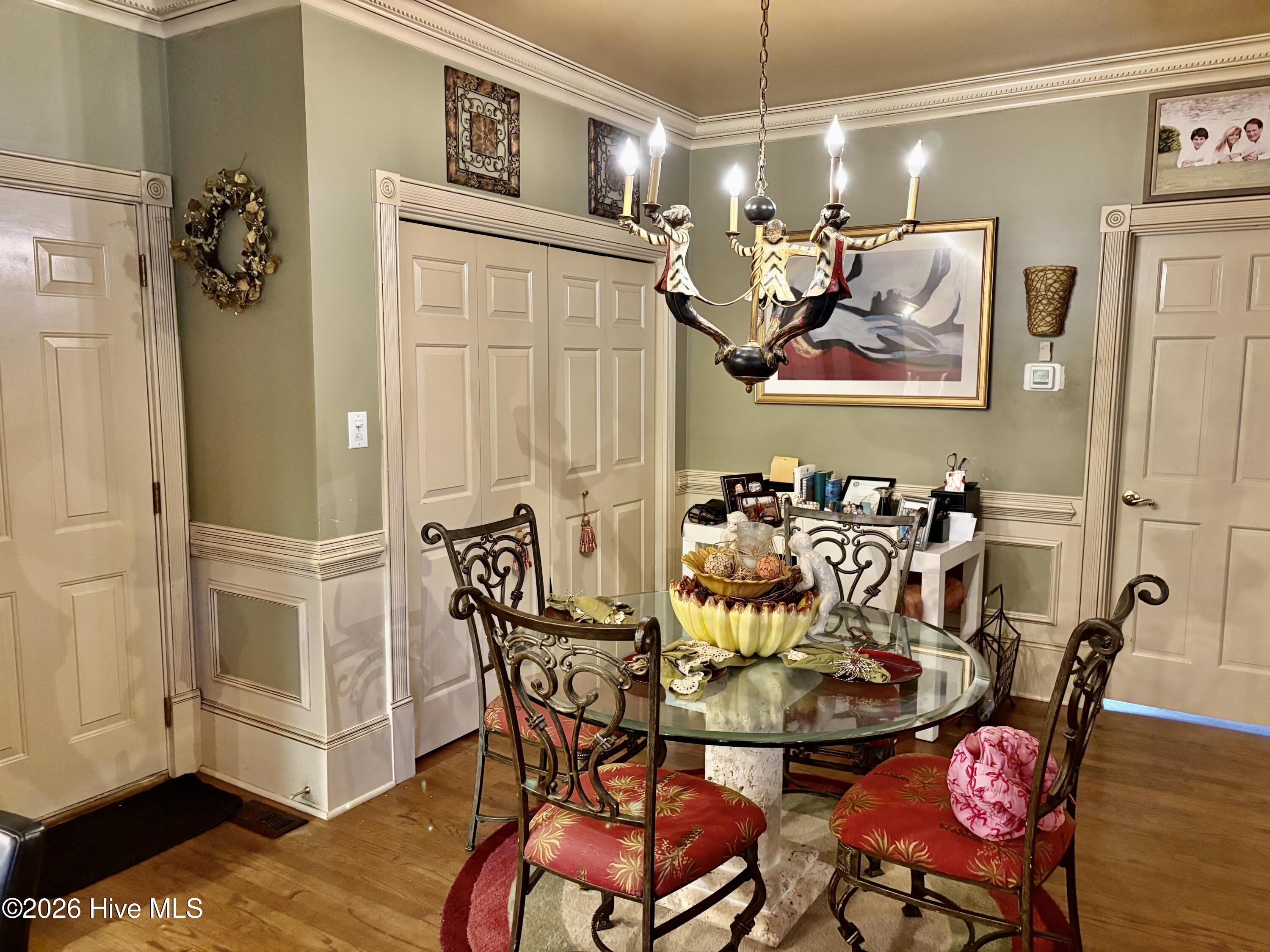408 Wexford Place Property Photo 13