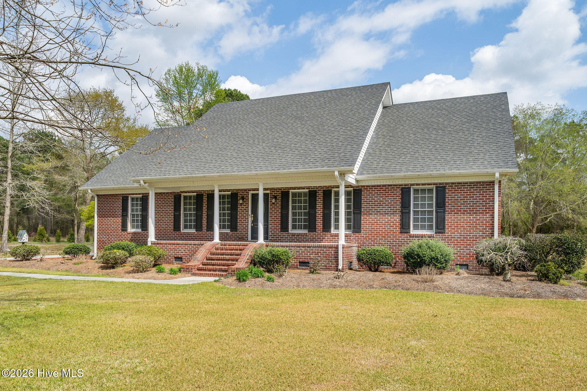 213 Country Club Drive Property Photo 1