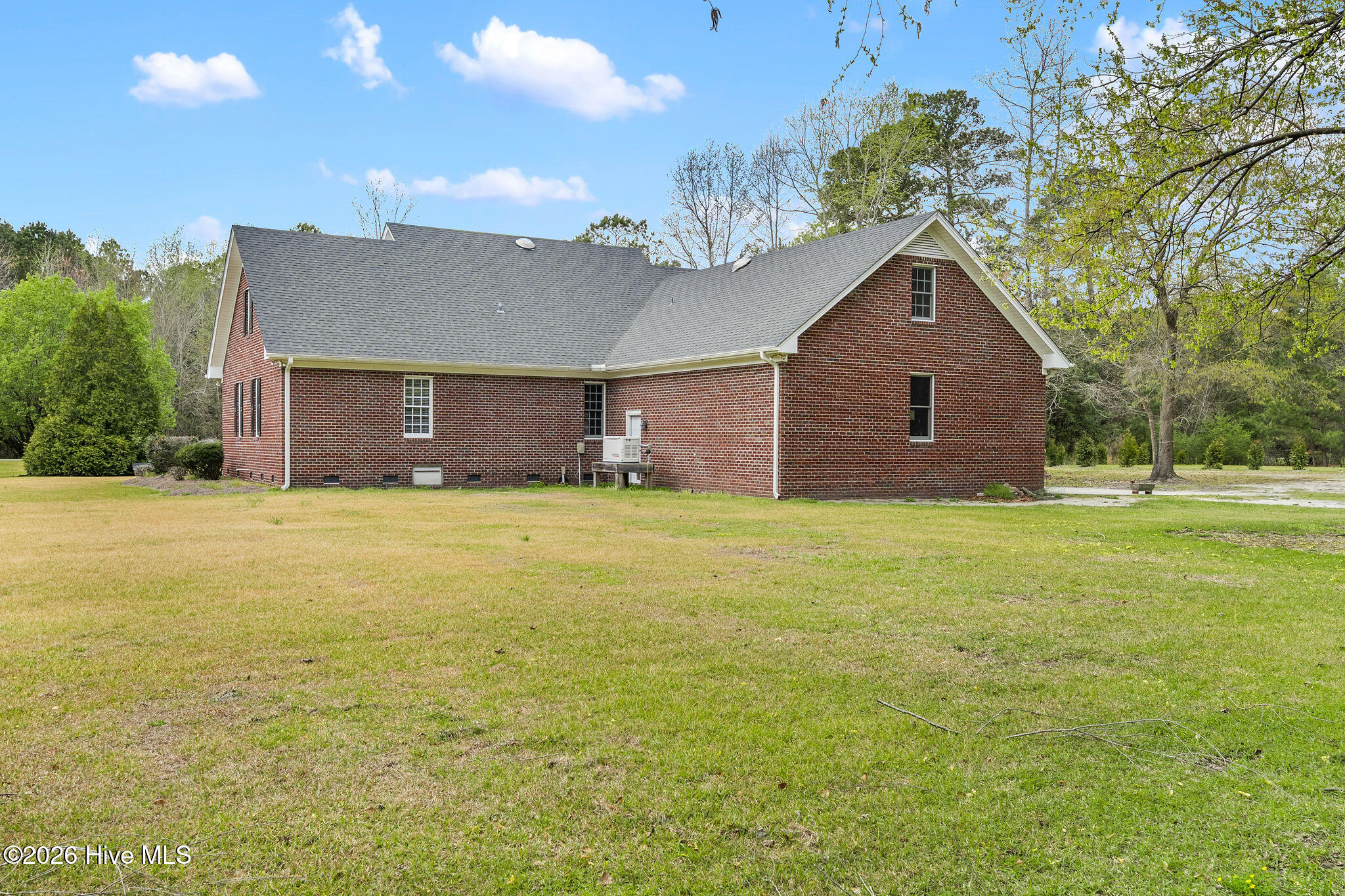 213 Country Club Drive Property Photo 24