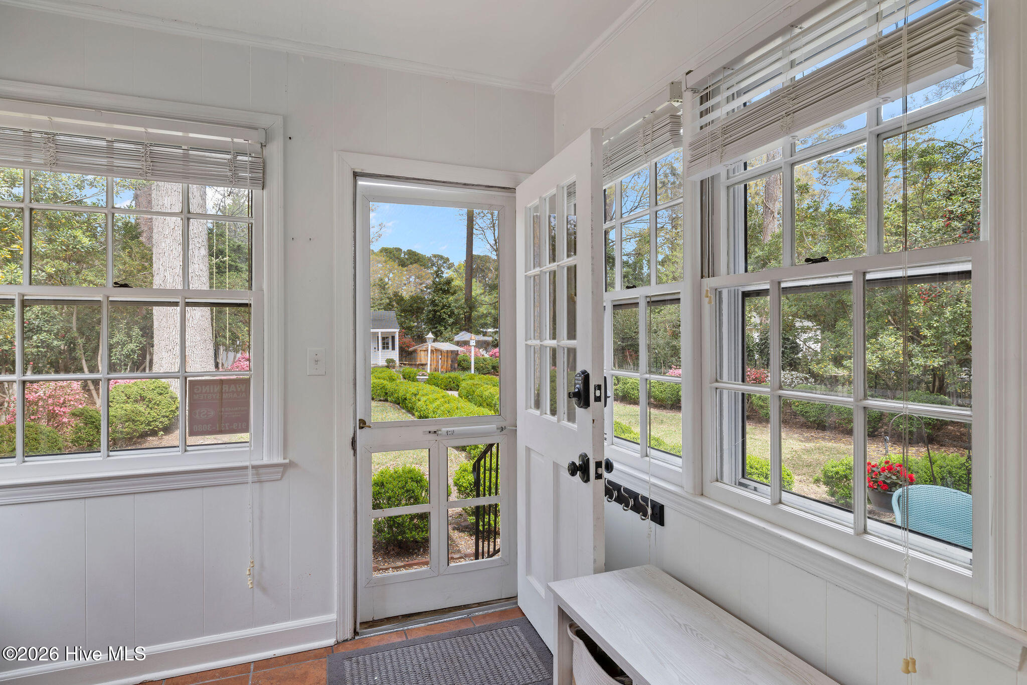 1507 E Mulberry Street Property Photo 31