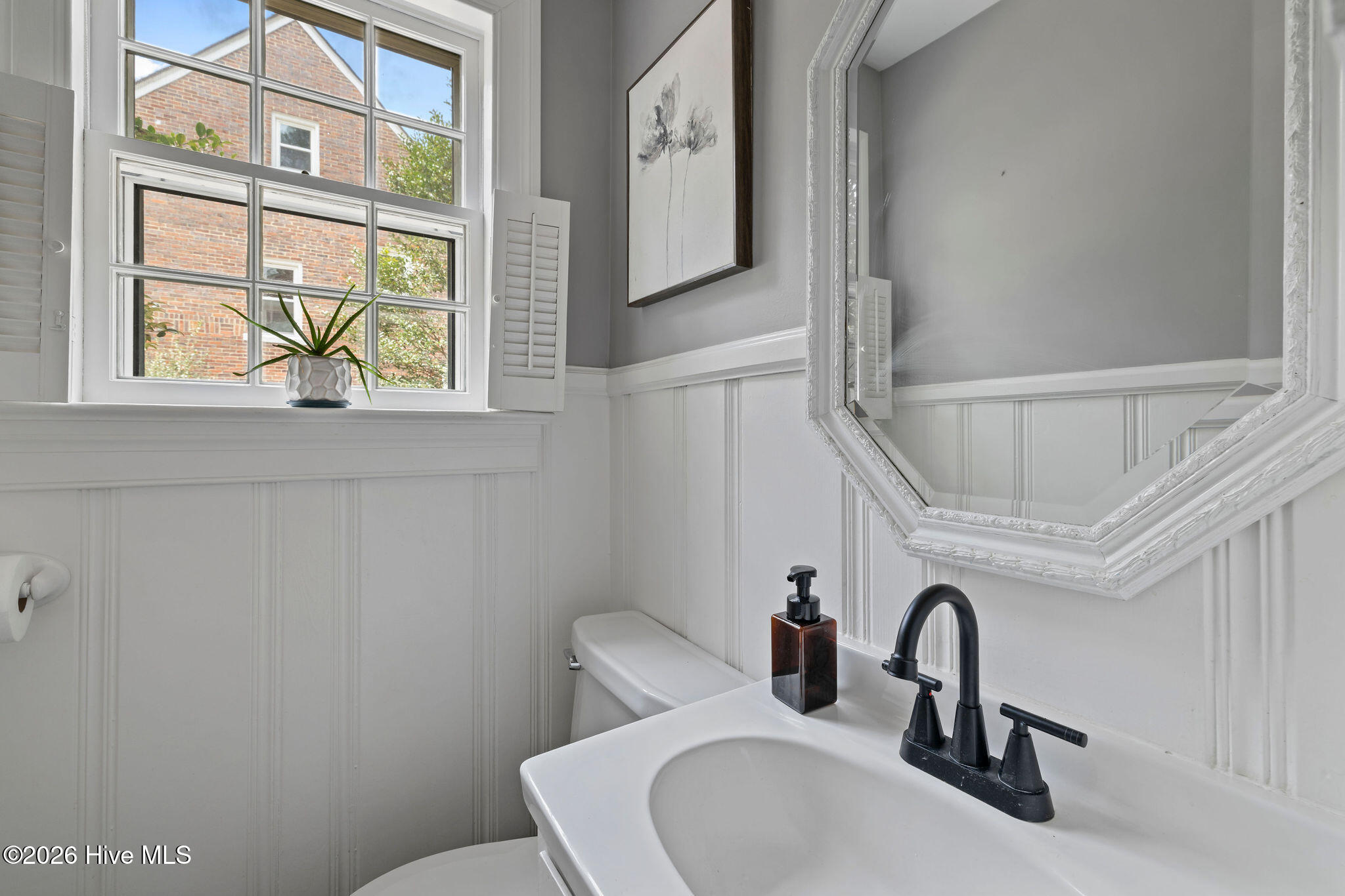 1507 E Mulberry Street Property Photo 35