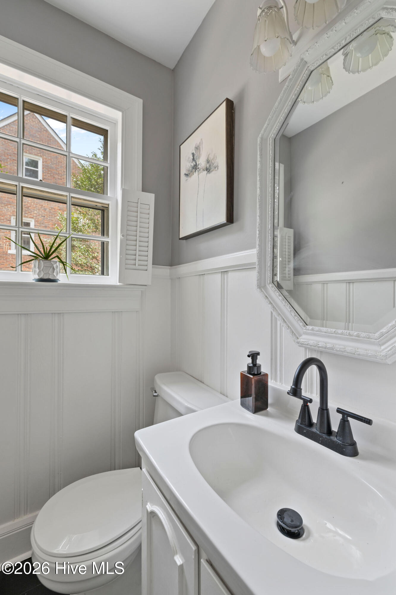 1507 E Mulberry Street Property Photo 36