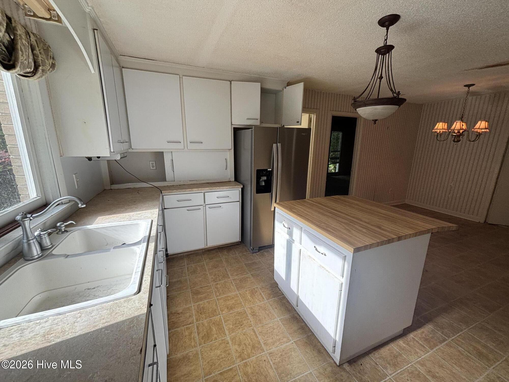 4512 W Fairway Drive Property Photo 6