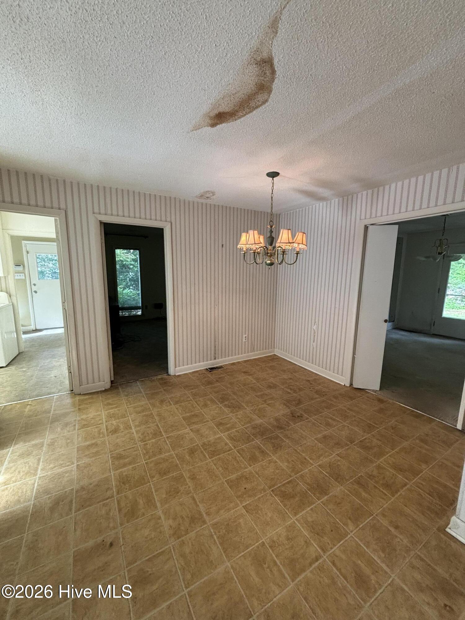4512 W Fairway Drive Property Photo 7