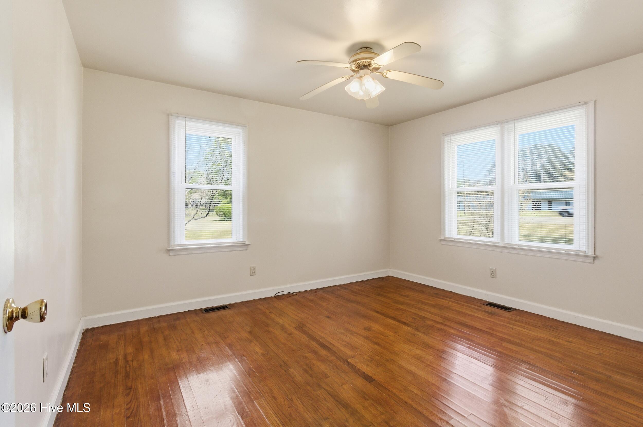 204 Glenburnie Drive Property Photo 10
