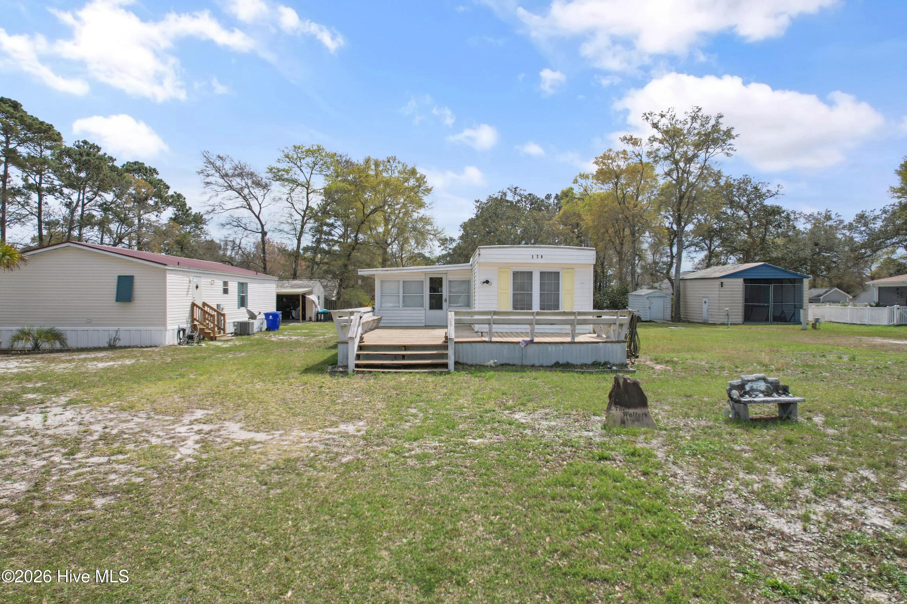 218 & 220 Magnolia Drive Property Photo 8