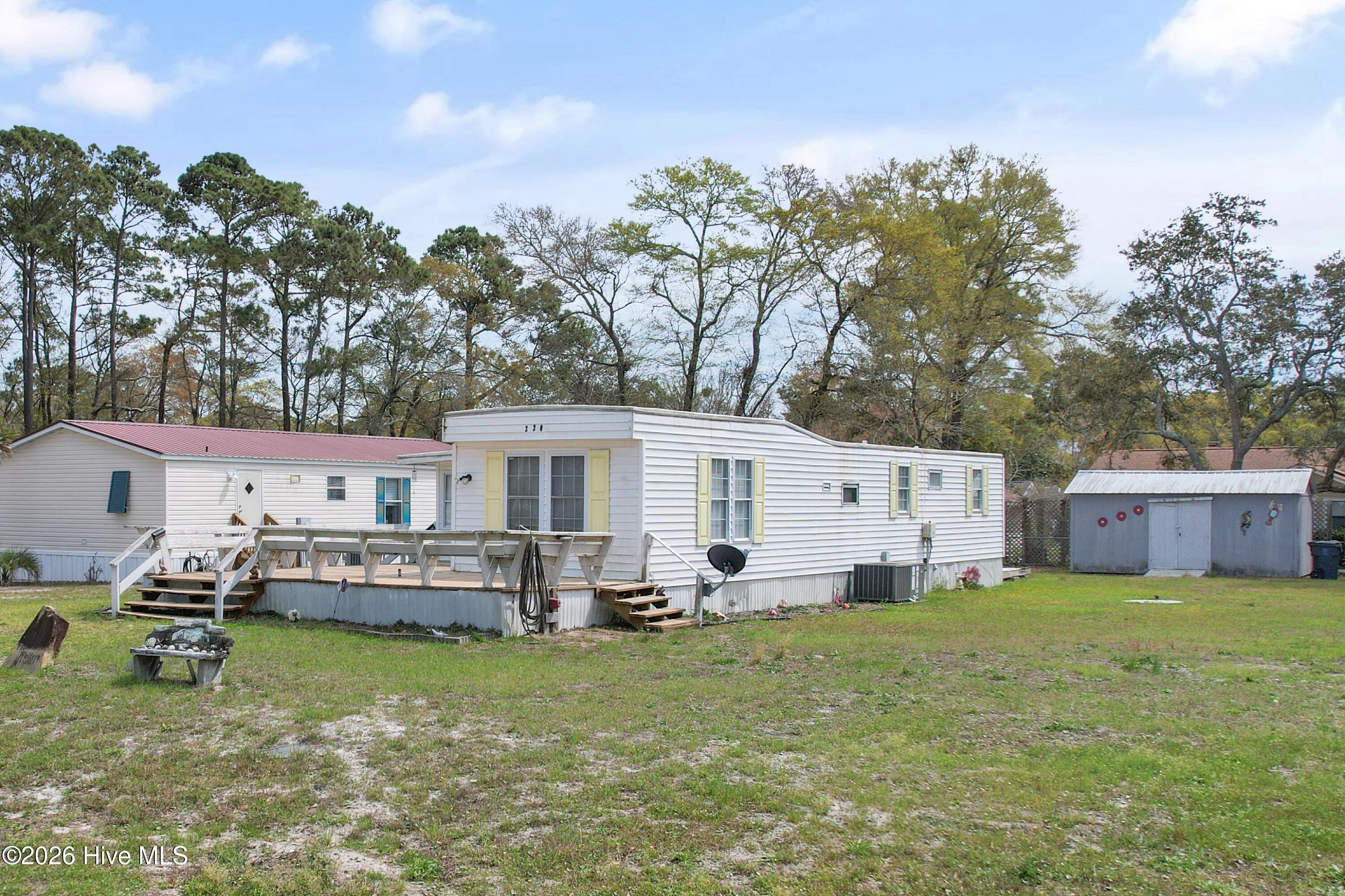 218 & 220 Magnolia Drive Property Photo 10