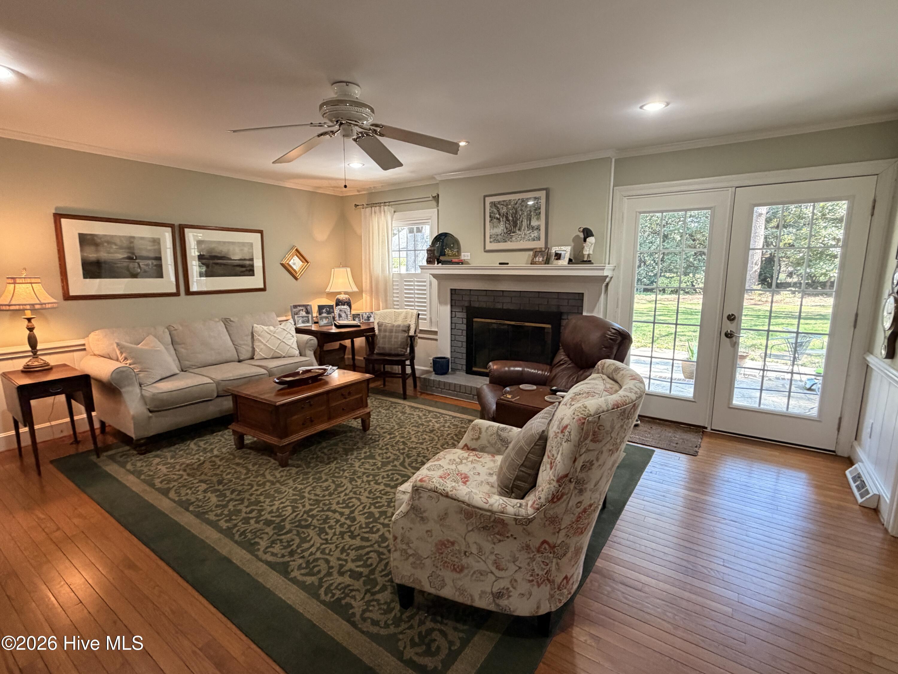 2210 Sulgrave Drive Nw Property Photo 13