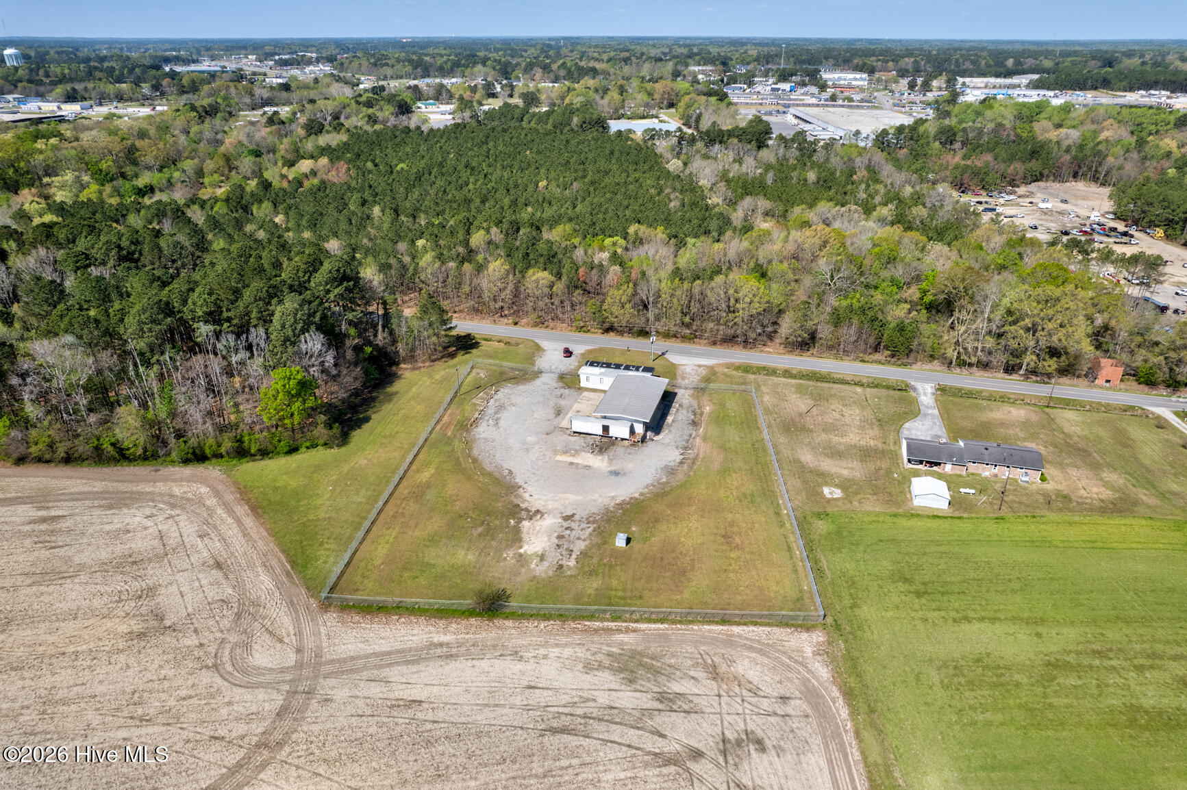 1871 Tanner Road Property Photo 5