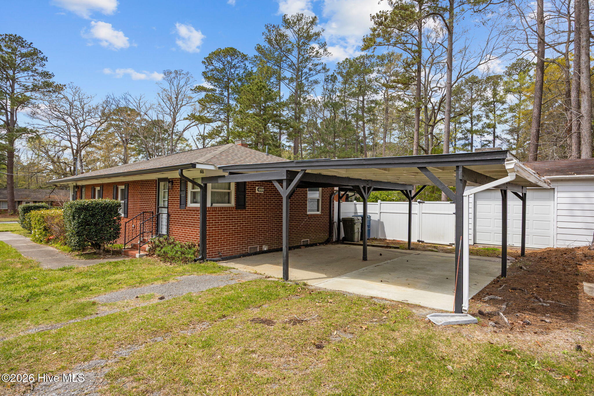 302 Oak Drive Property Photo 12