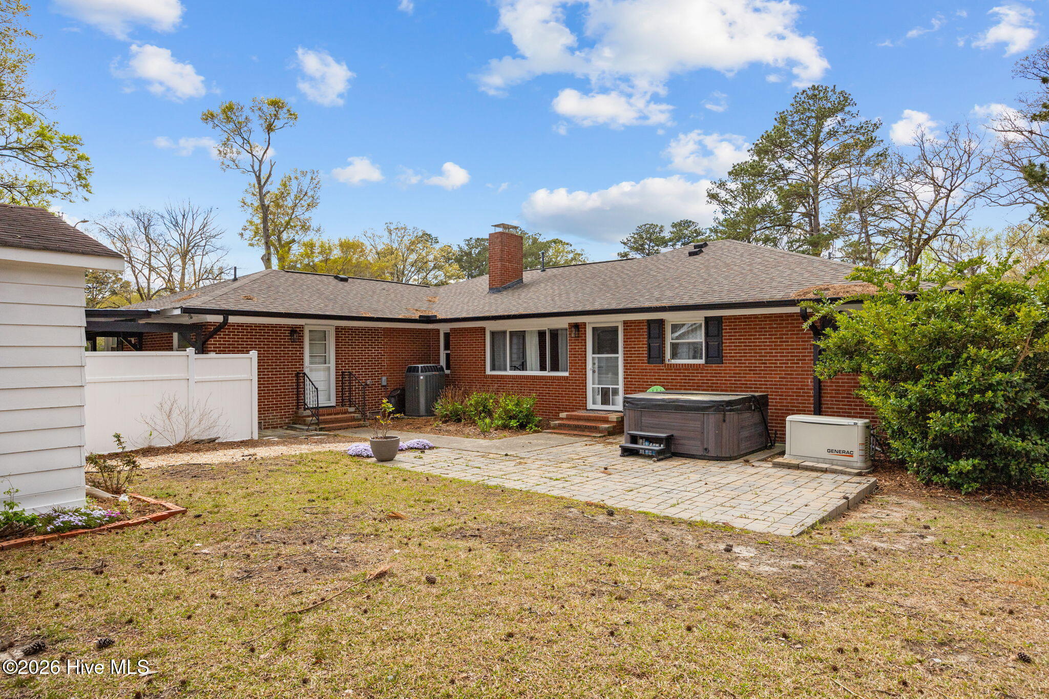 302 Oak Drive Property Photo 14