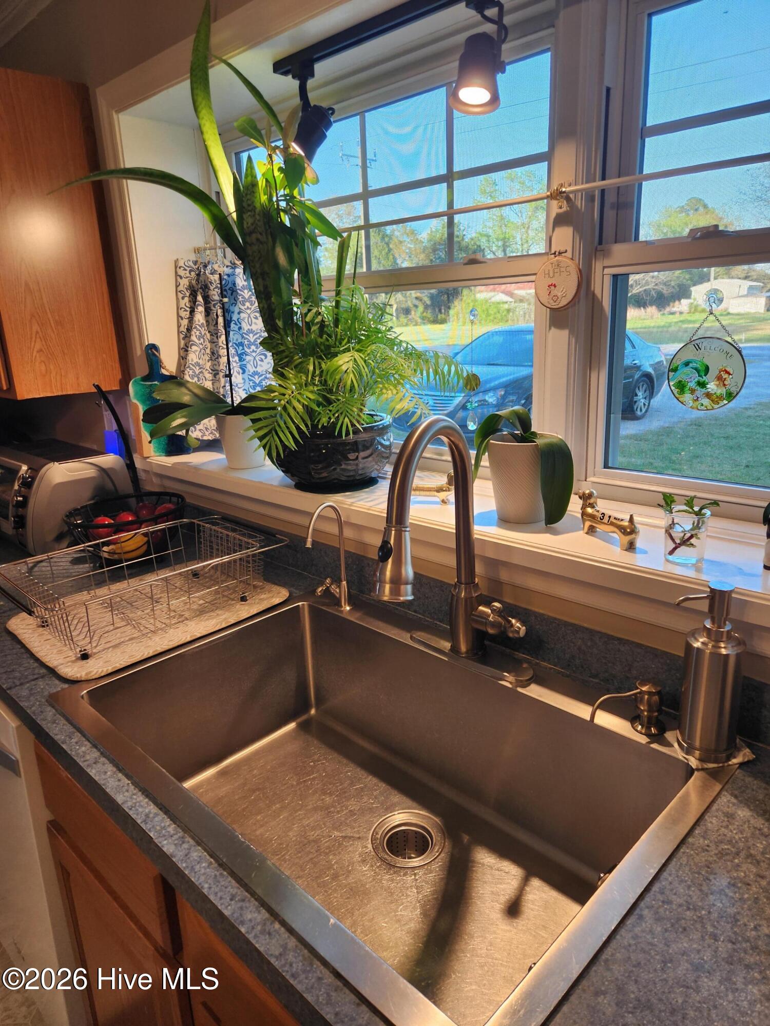 2523 Belgrade Swansboro Road Property Photo 3