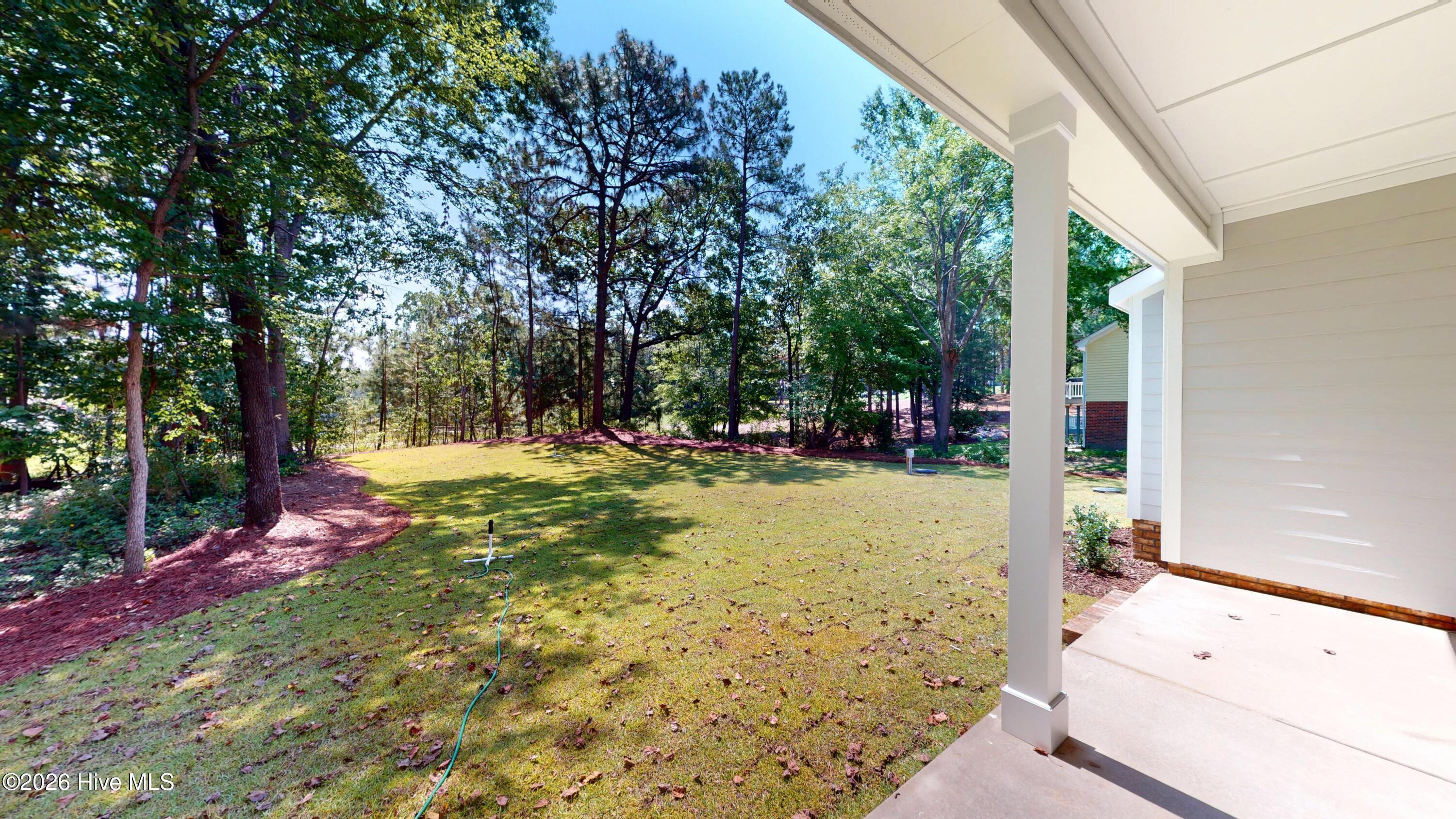 165 Devonshire Avenue W Property Photo 18