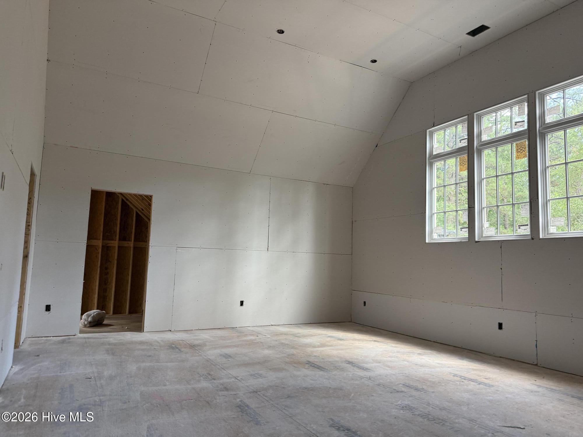 9 Middlebury Road Property Photo 17